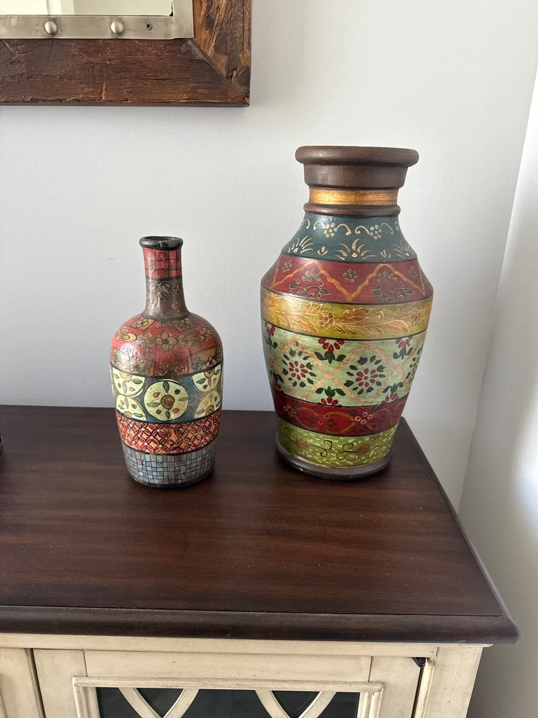 Decorative Vases - Set of 2 image indicator(2)