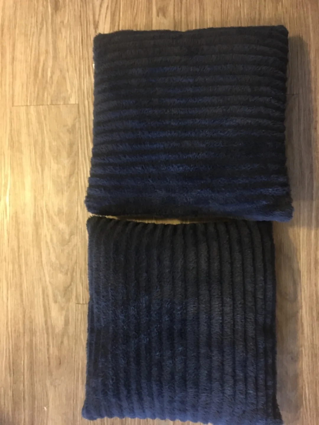 Set of Brand New Bouclair Pillows (Navy Ribbed) thumbnail