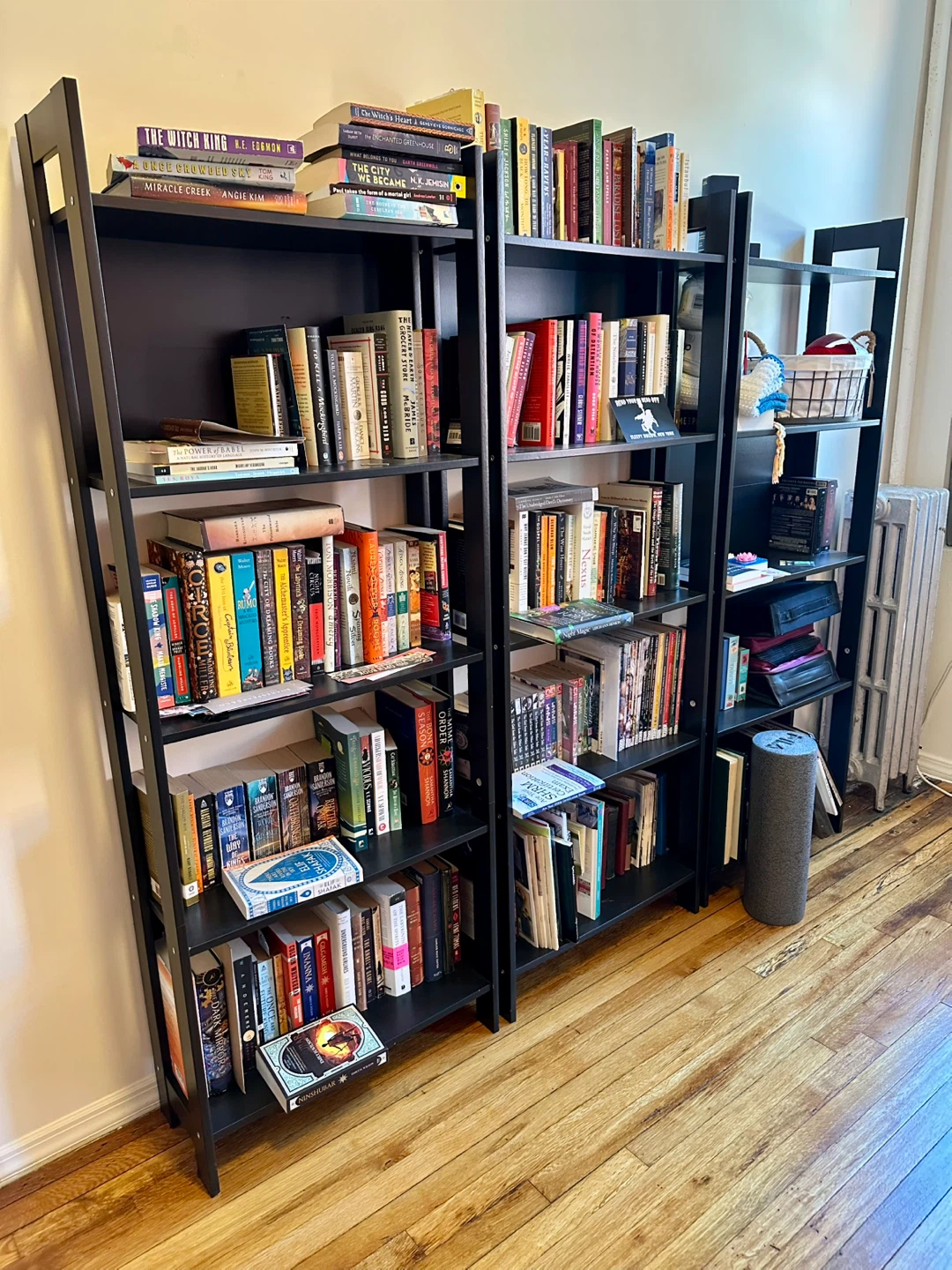 Bookshelves - 5 tiers - photo 3