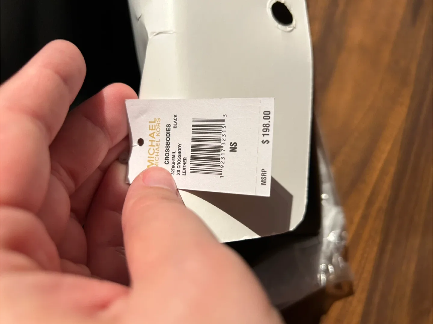 New Michael Kors Crossbody Black Leather image indicator(5)
