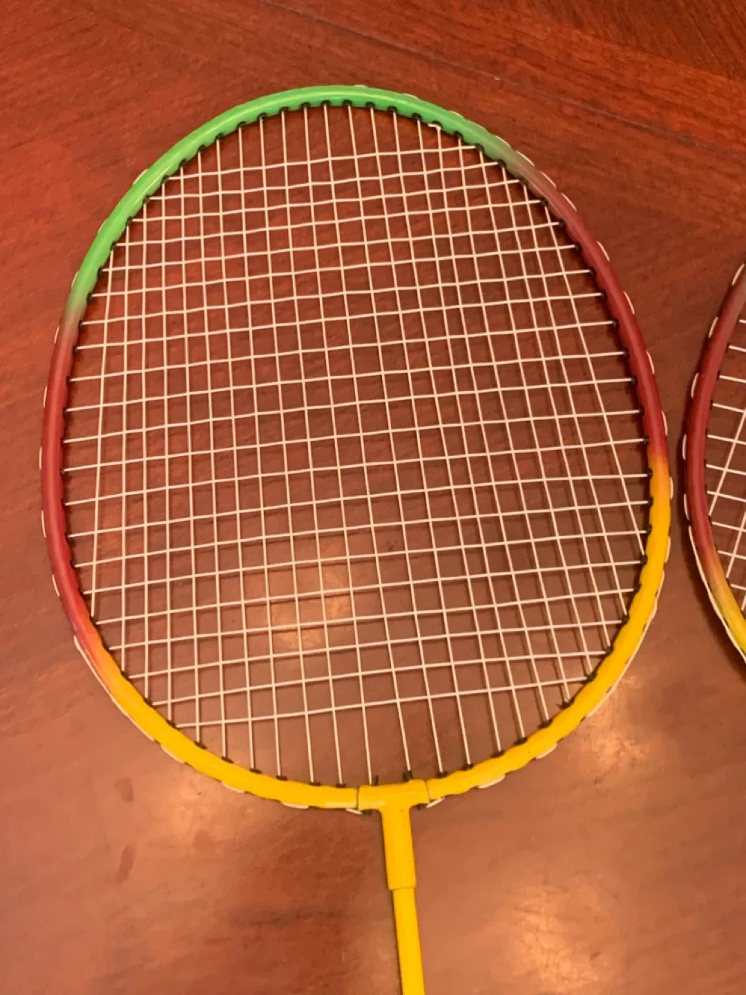 Yonex Mavis 300 Badminton Set image indicator(6)