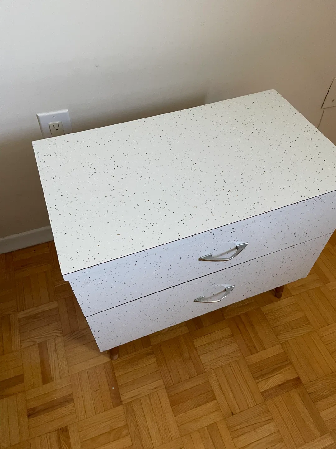 Vintage White Speckled 2-Drawer Dresser image indicator(3)