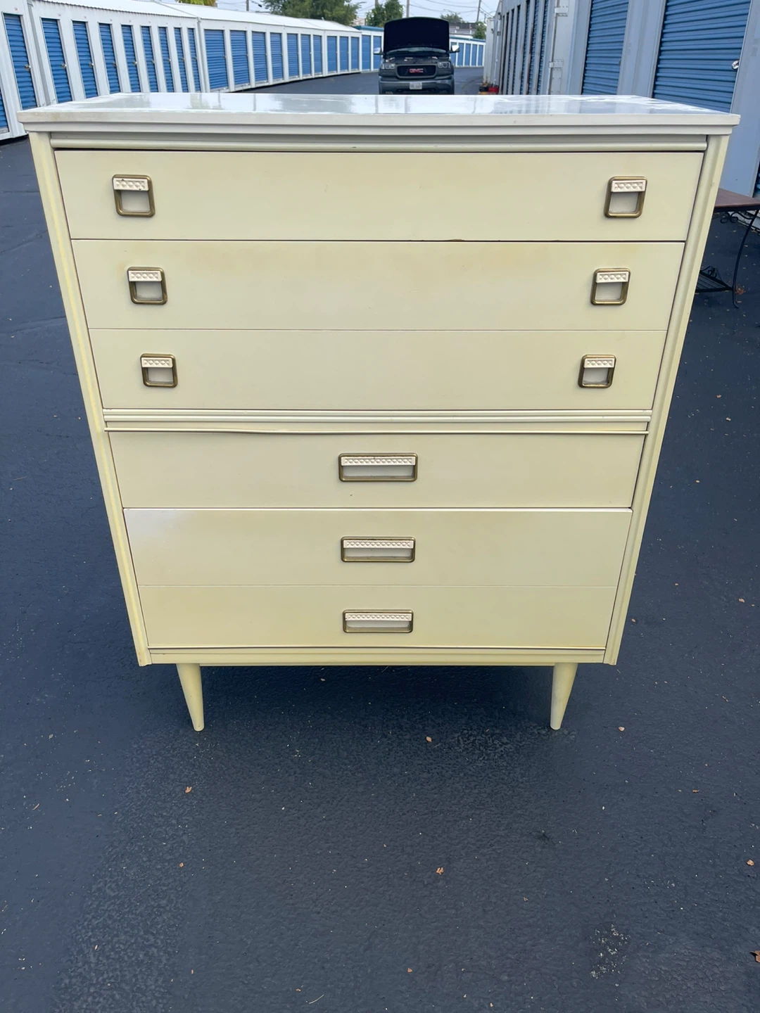 Vintage Dresser with Mirror and Chest of Drawers - photo 4
