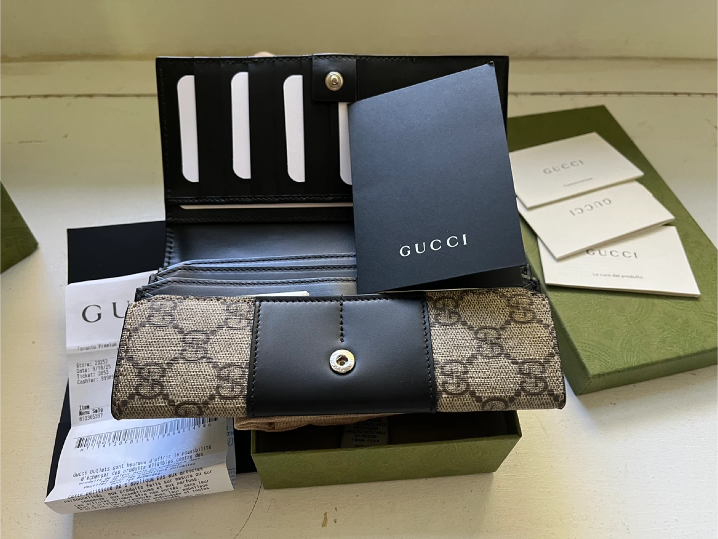 Gucci GG Supreme Wallet - Brand New!
