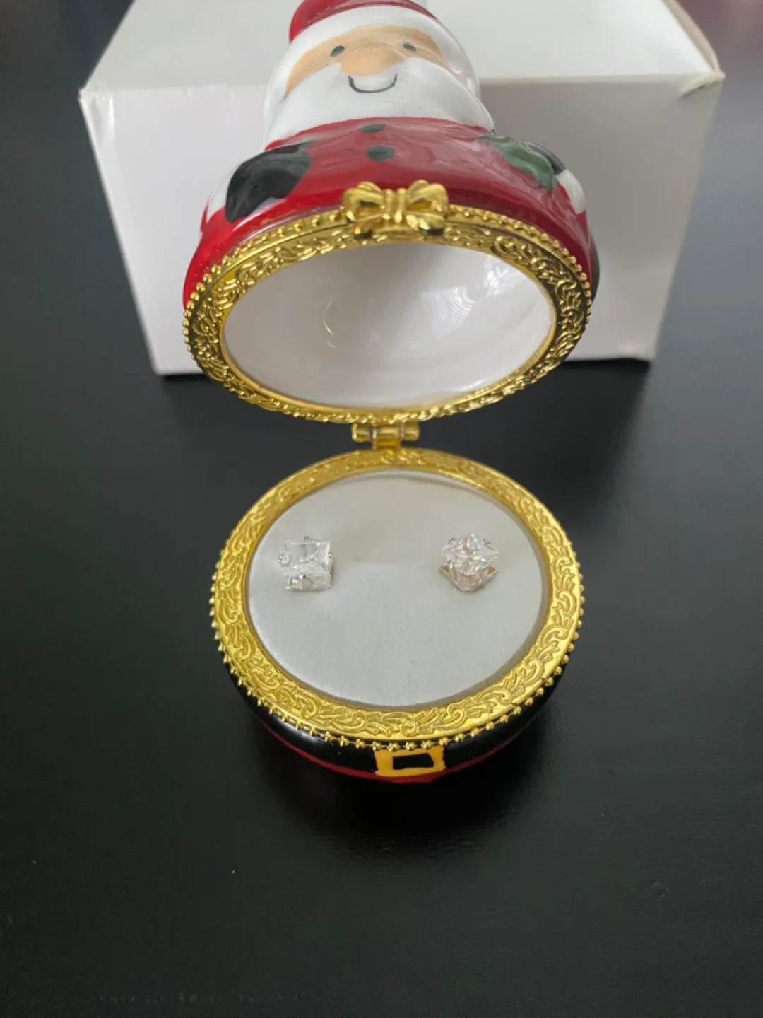 NEW! Avon Stunning CZ Stud Earrings in Santa ornament! image indicator(5)