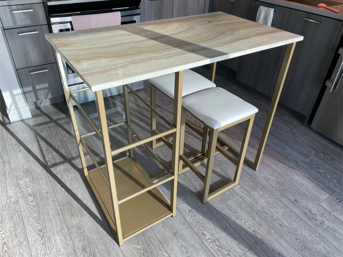 Gold Bar Table with 2 Stools - photo 2