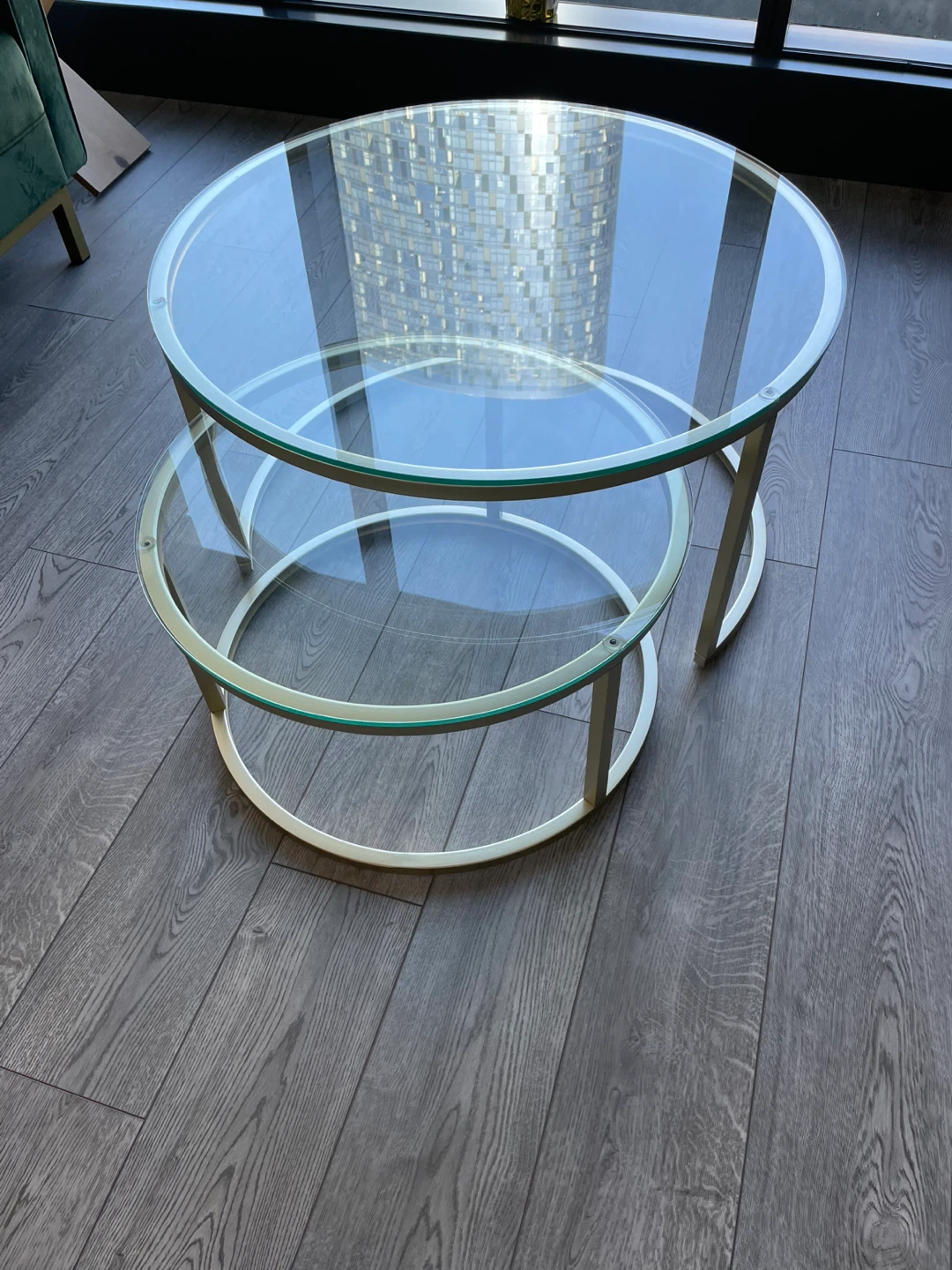 Round Glass Coffee Table - photo 2