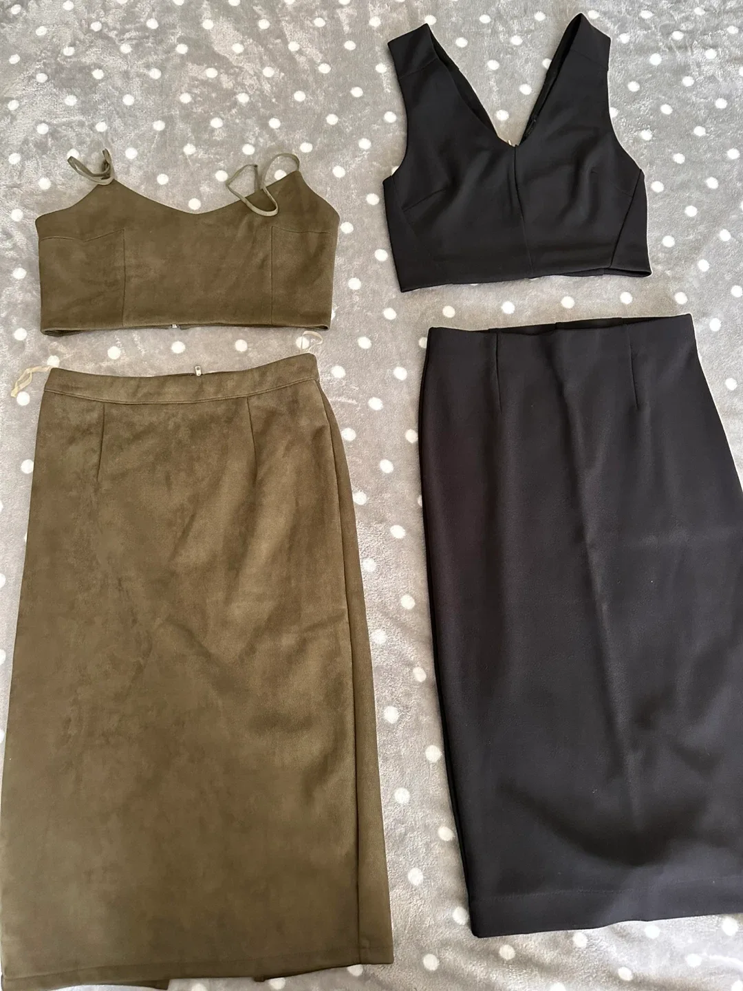 Assorted Women's Clothing Sets thumbnail