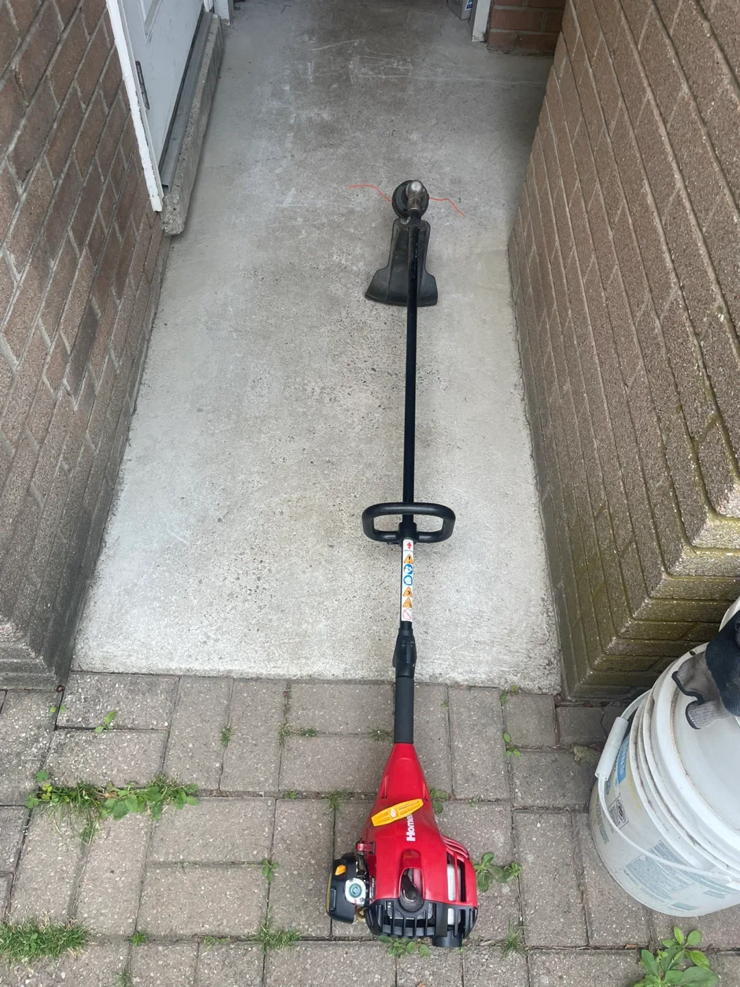 Trimmer/ edger/ weed eater (not work) thumbnail
