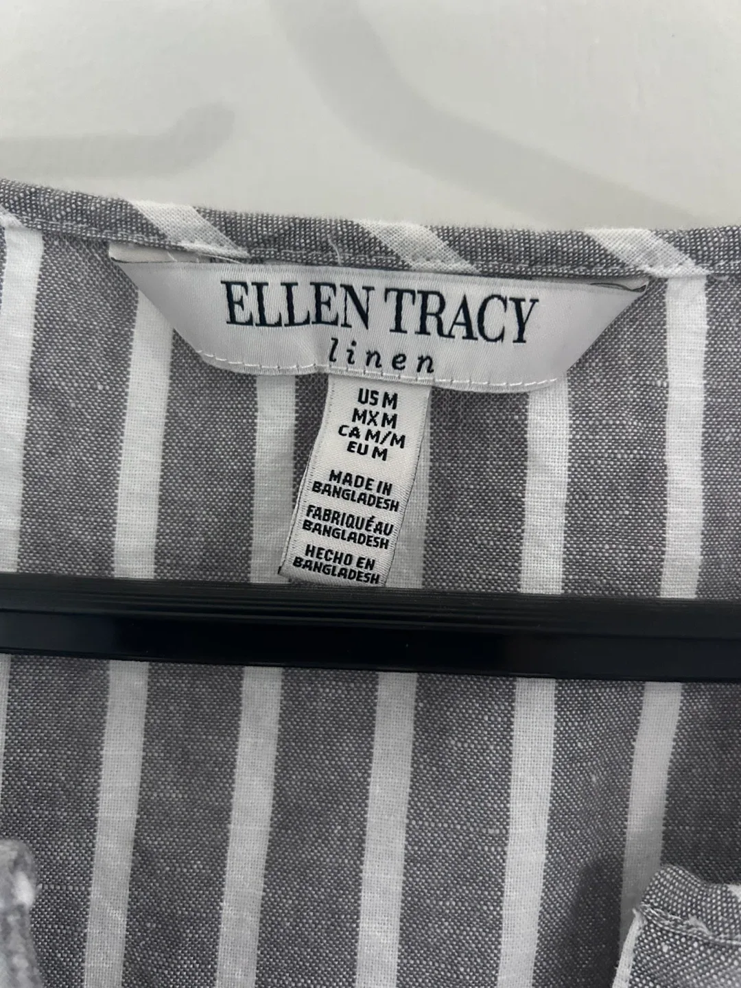 Ellen Tracy Linen Striped Top - Size M image indicator(2)