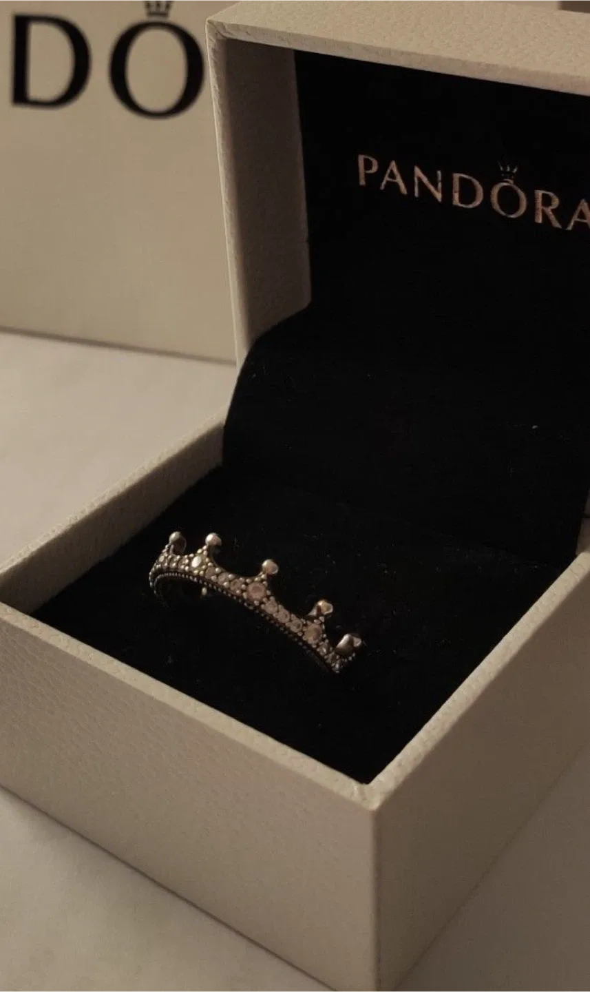 Pandora crown Ring thumbnail