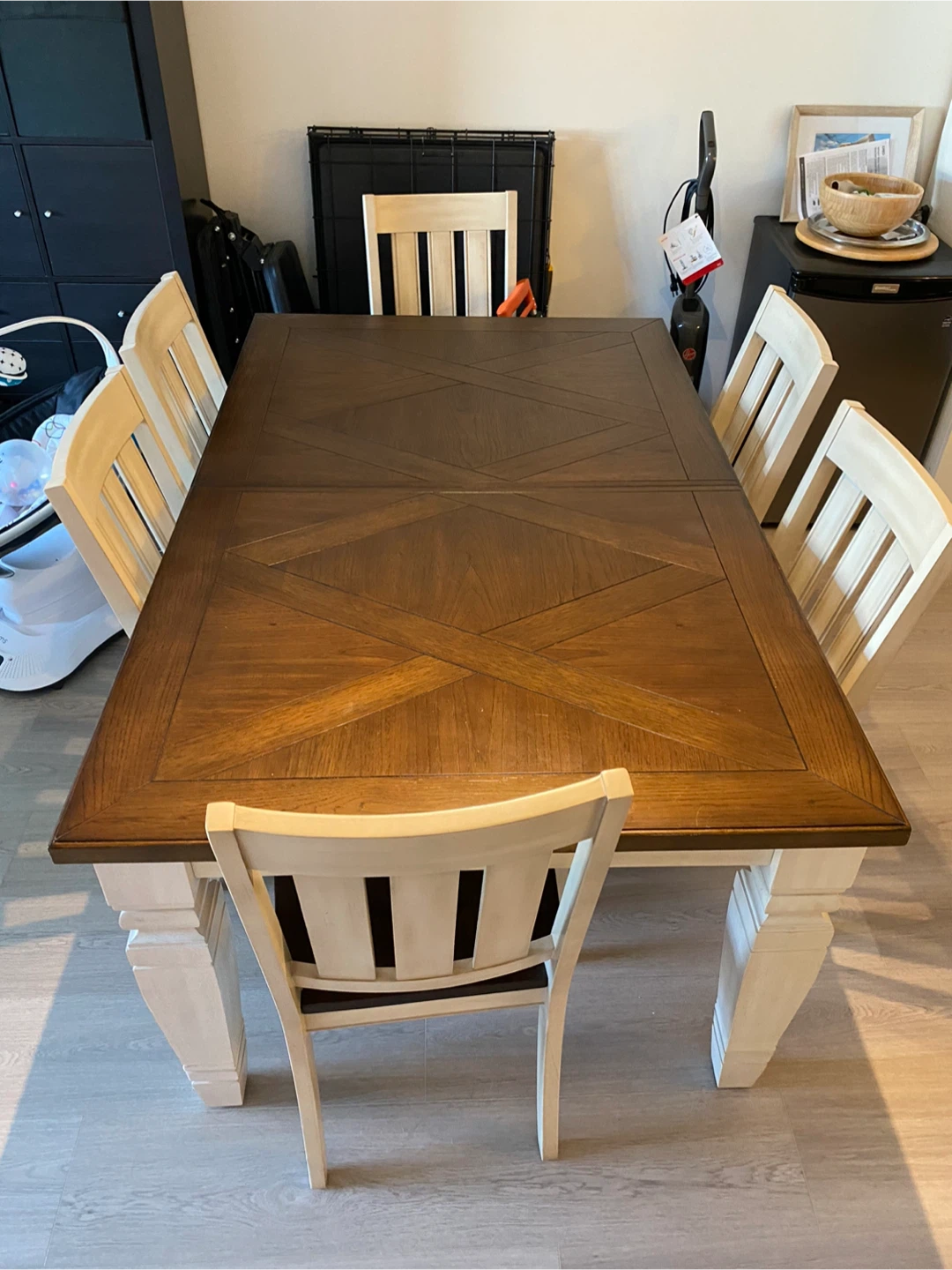 Extendable Dining Table with 6 Chairs - photo 3