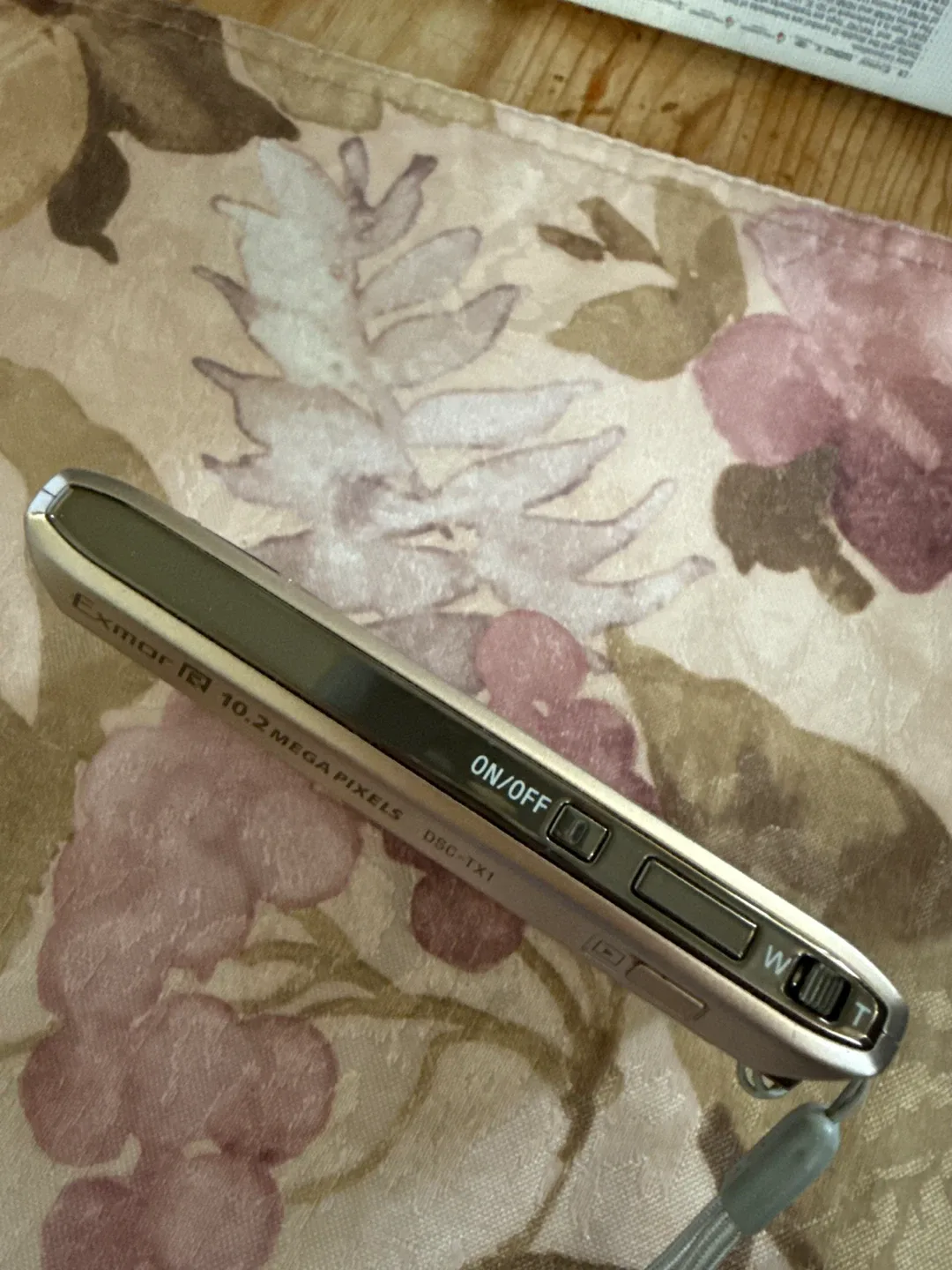 Sony Cybershot DSC-TX1 Digital Camera image indicator(4)