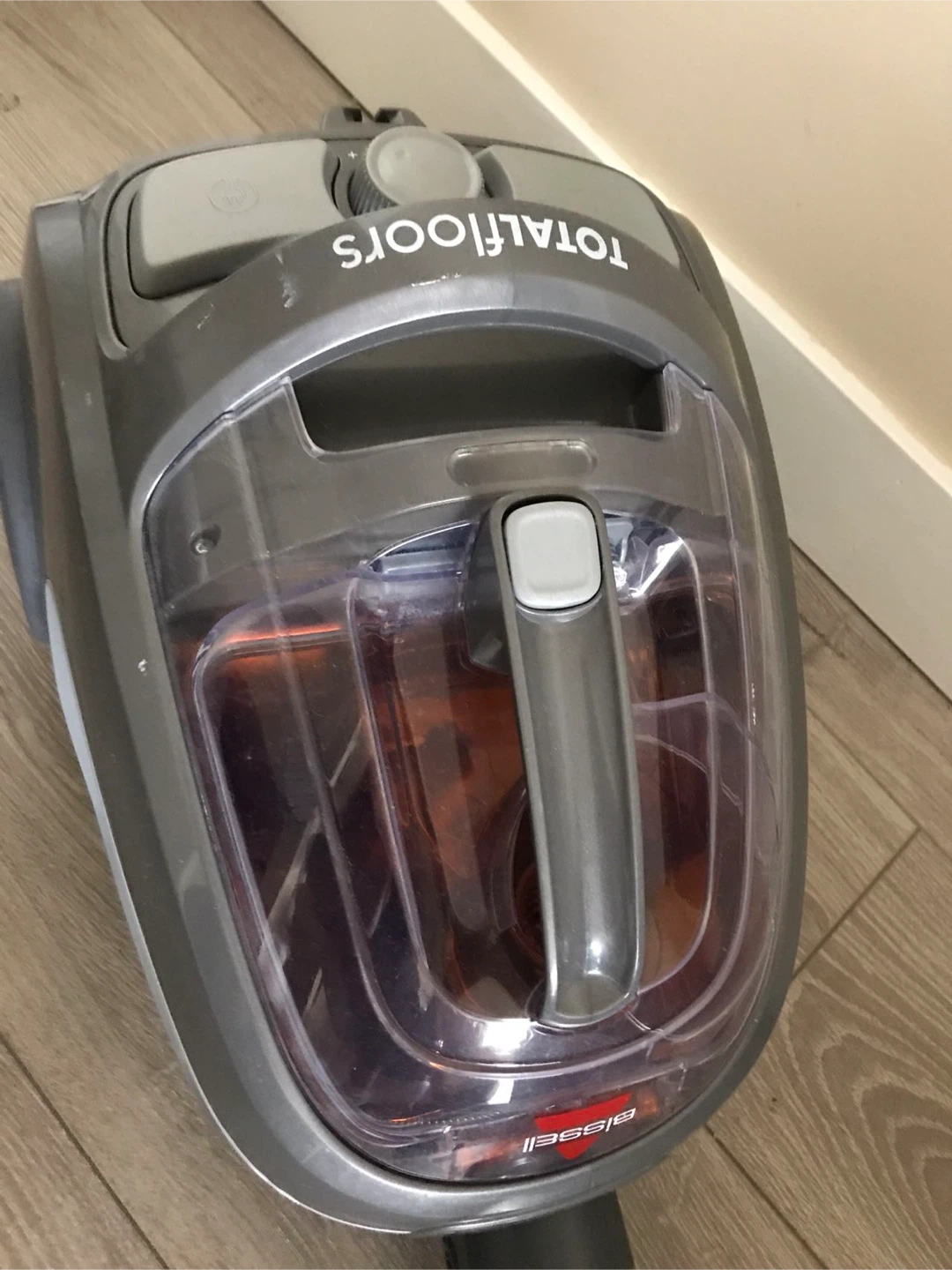 Bissell Total Floors Bagless Canister Vacuum - photo 4