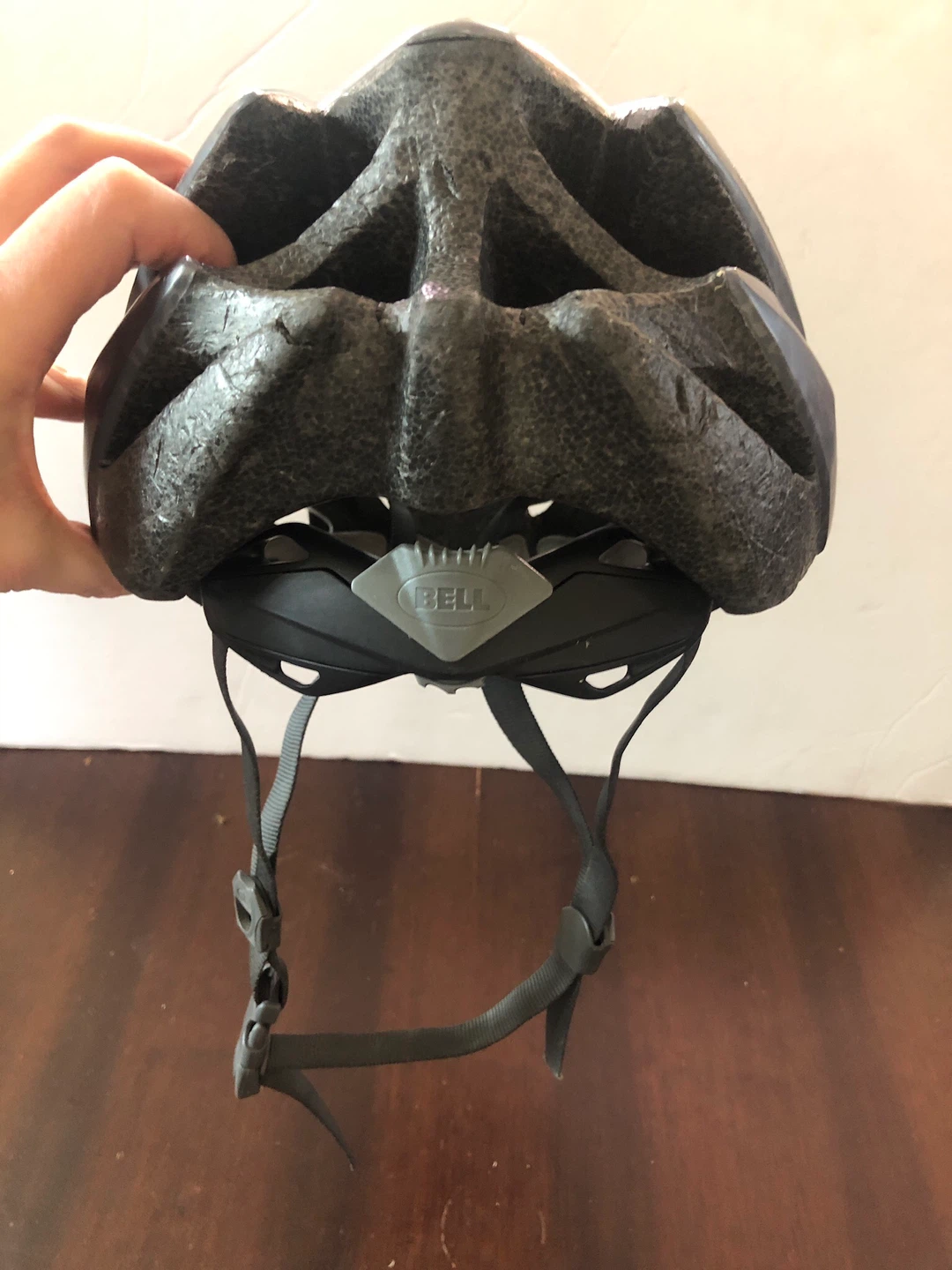 Child’s Grey Bike Helmet. Adjustable. M/L. - photo 4