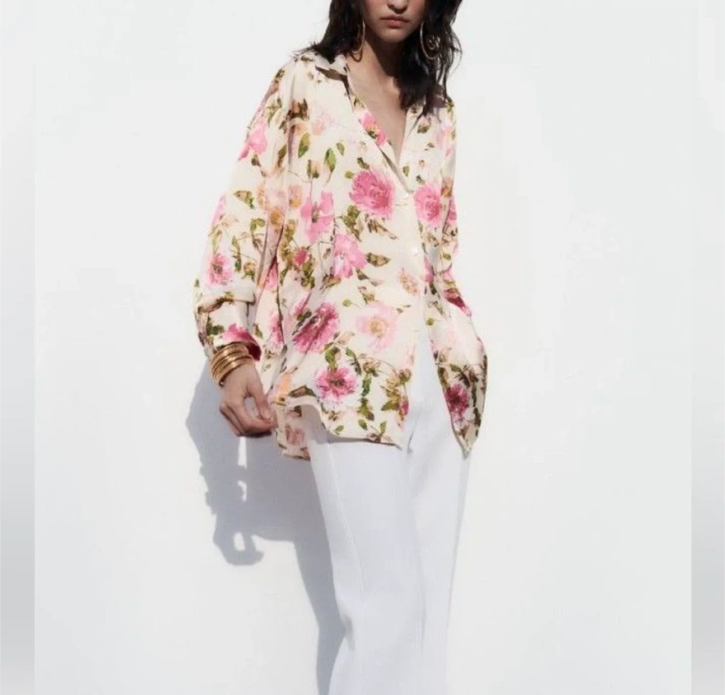 Zara Floral Print Button-Up Shirt - Size M image indicator(3)