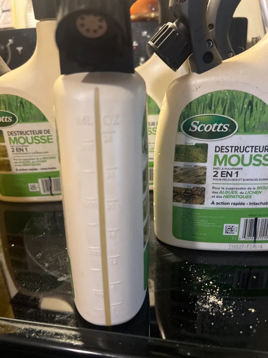 Scotts 2-in-1 Moss Control image indicator(4)