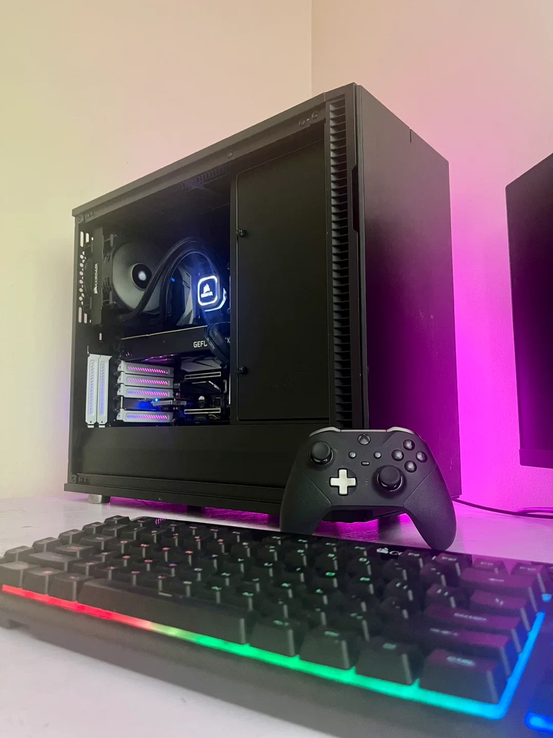 Custom-Built (Big Poppa) Gaming PC! image indicator(3)