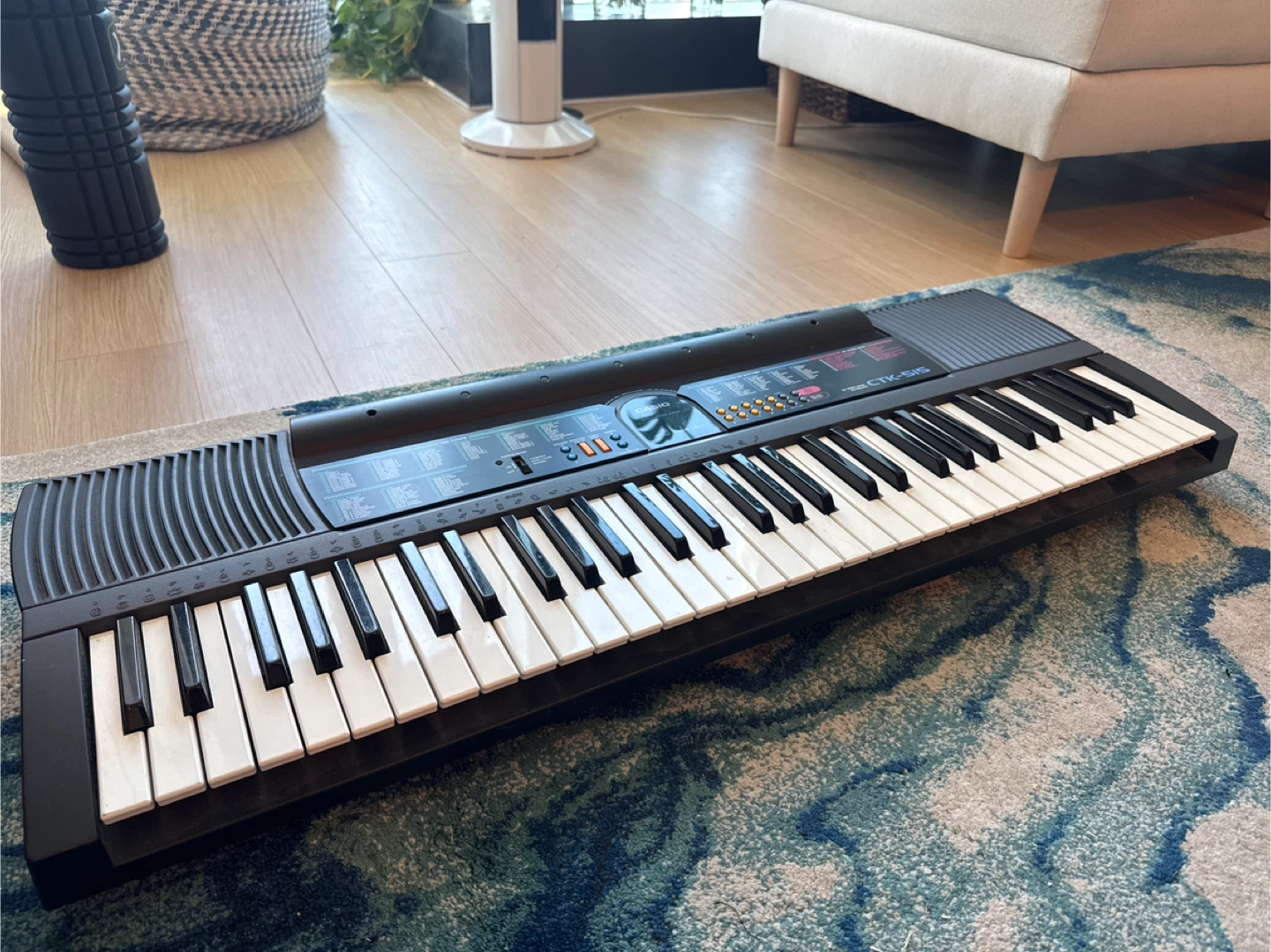 Casio CTK-515 Electronic Keyboard - photo 2
