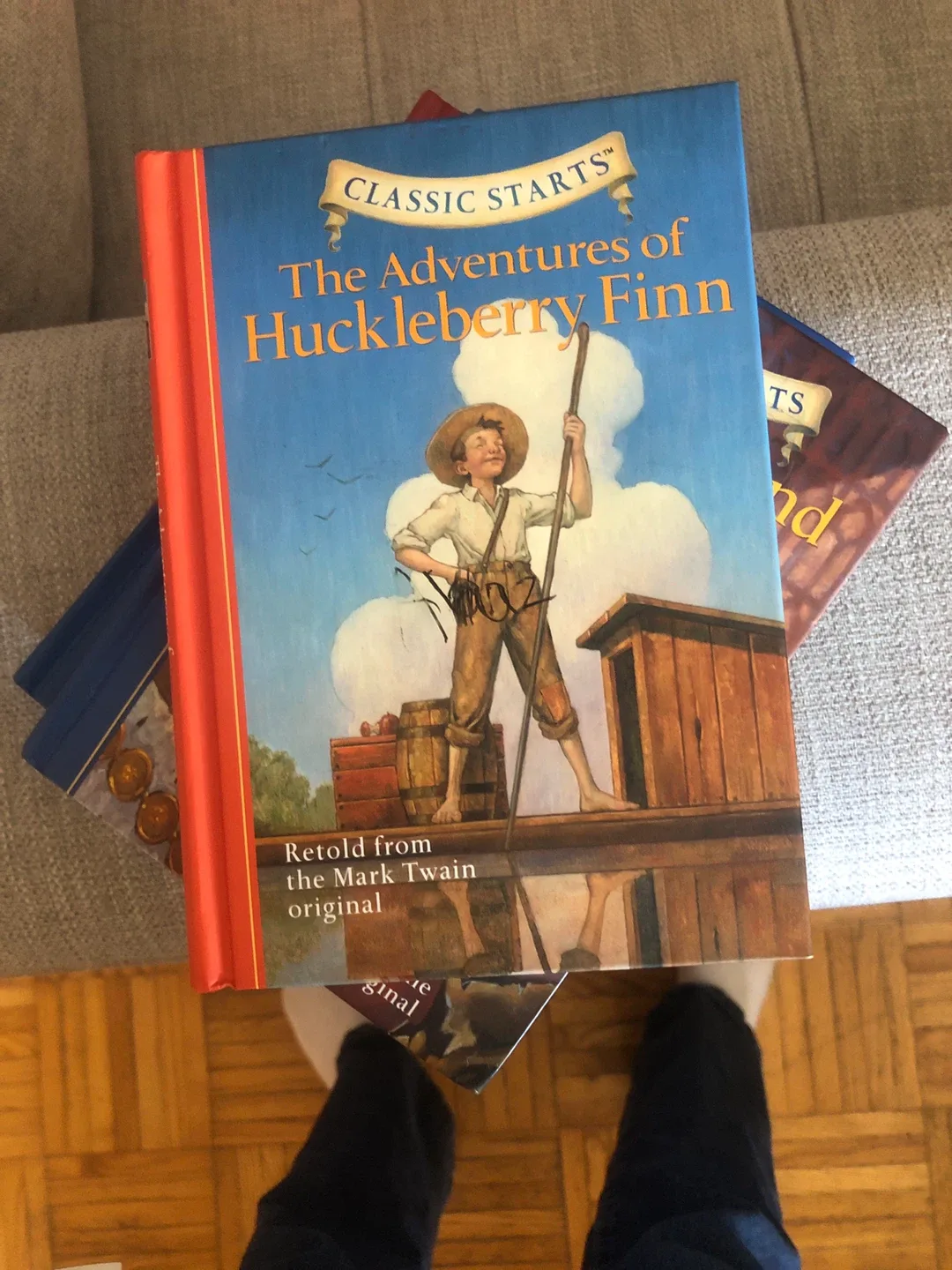 Classic Starts: The Adventures of Huckleberry Finn thumbnail
