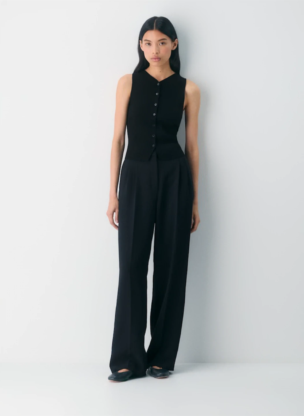 Aritzia Sweater Vest - XXS/Black (New!) - photo 3