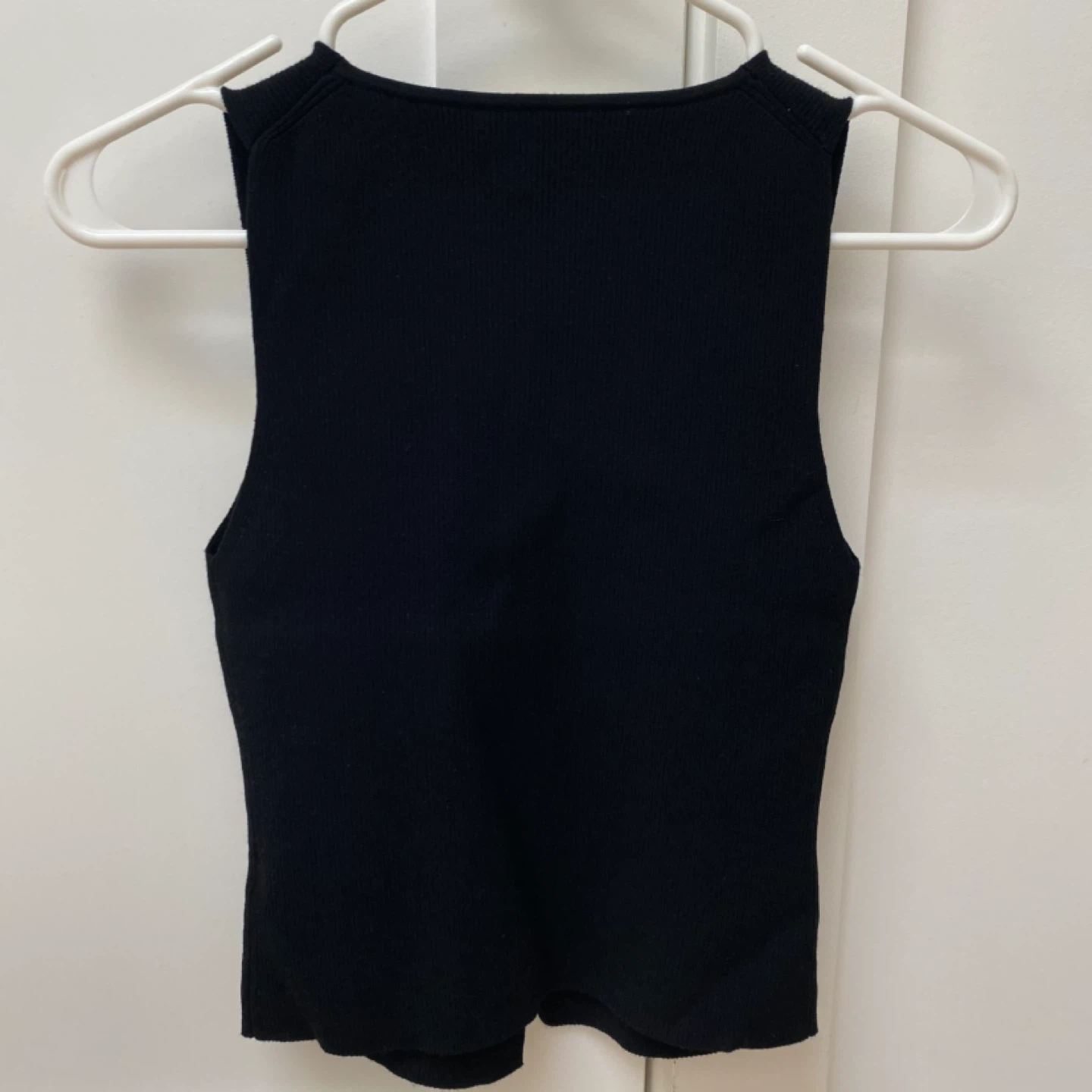 Aritzia Sweater Vest - XXS/Black (New!) - photo 5