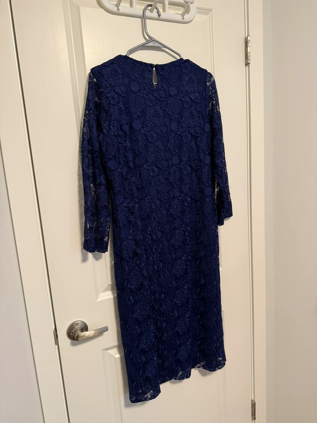 Brand new Dresses and Blouses - photo 5