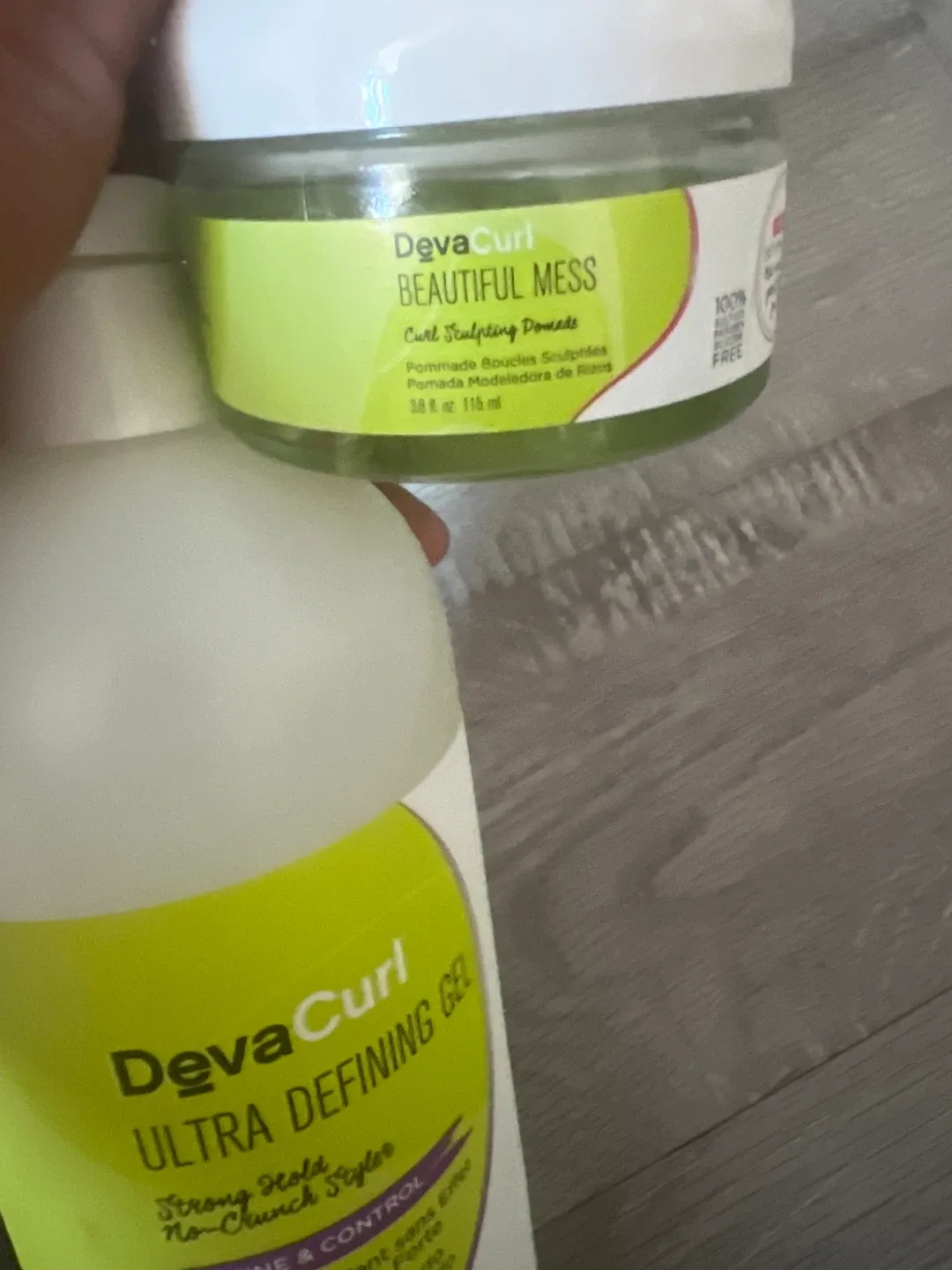 DevaCurl Ultra Defining Gel & Beautiful Mess Pomade image indicator(3)