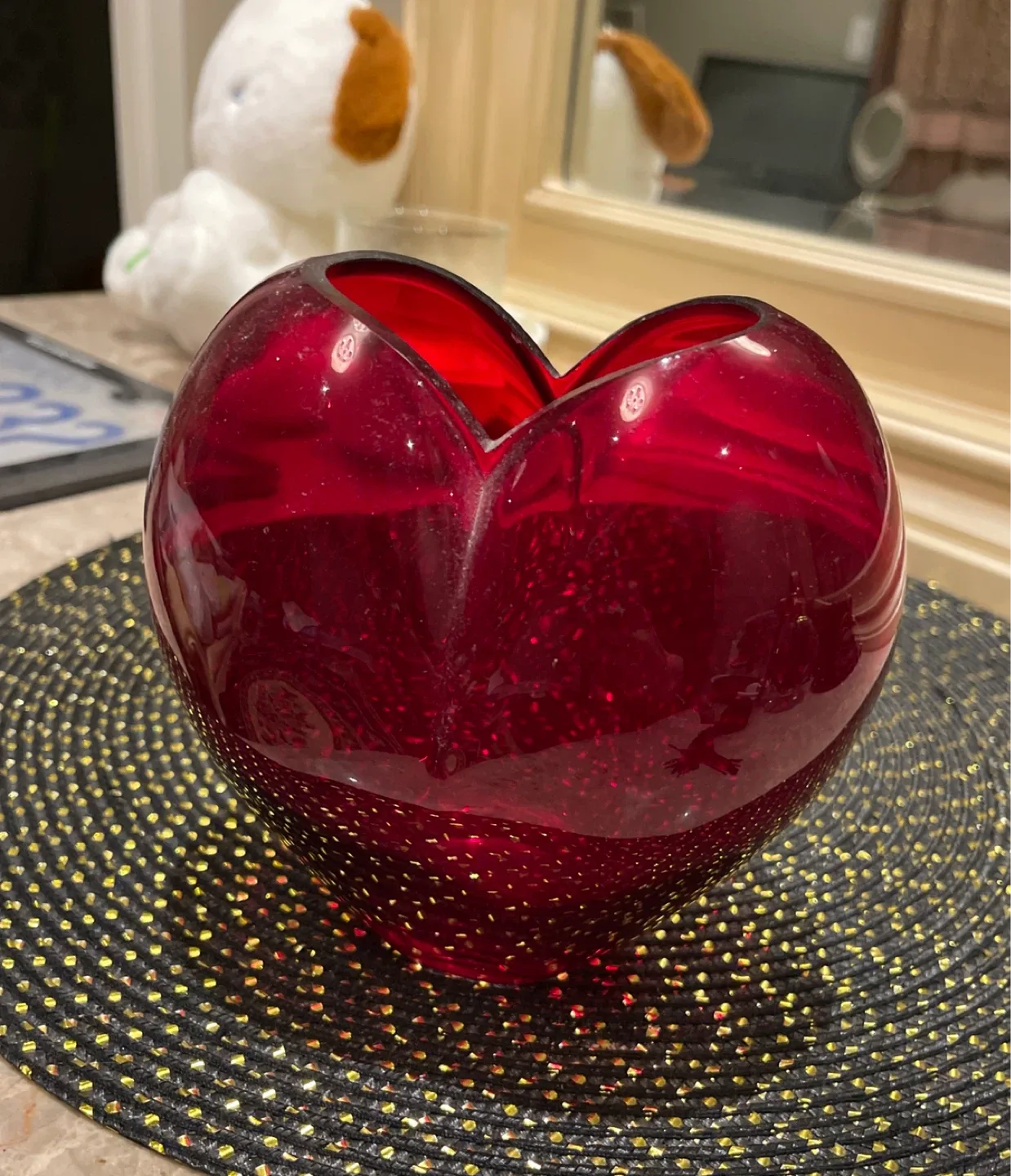 Red Heart Shaped Glass Vase thumbnail