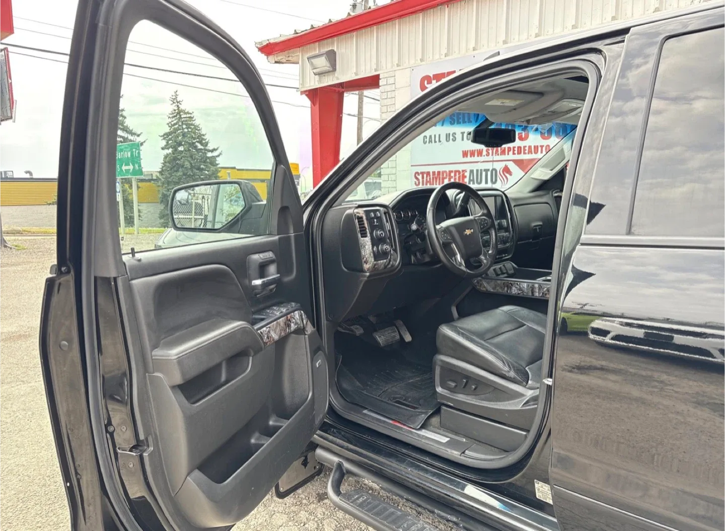 🚨 2017 Chevrolet Silverado 1500 LTZ Z71 🚨 image indicator(8)