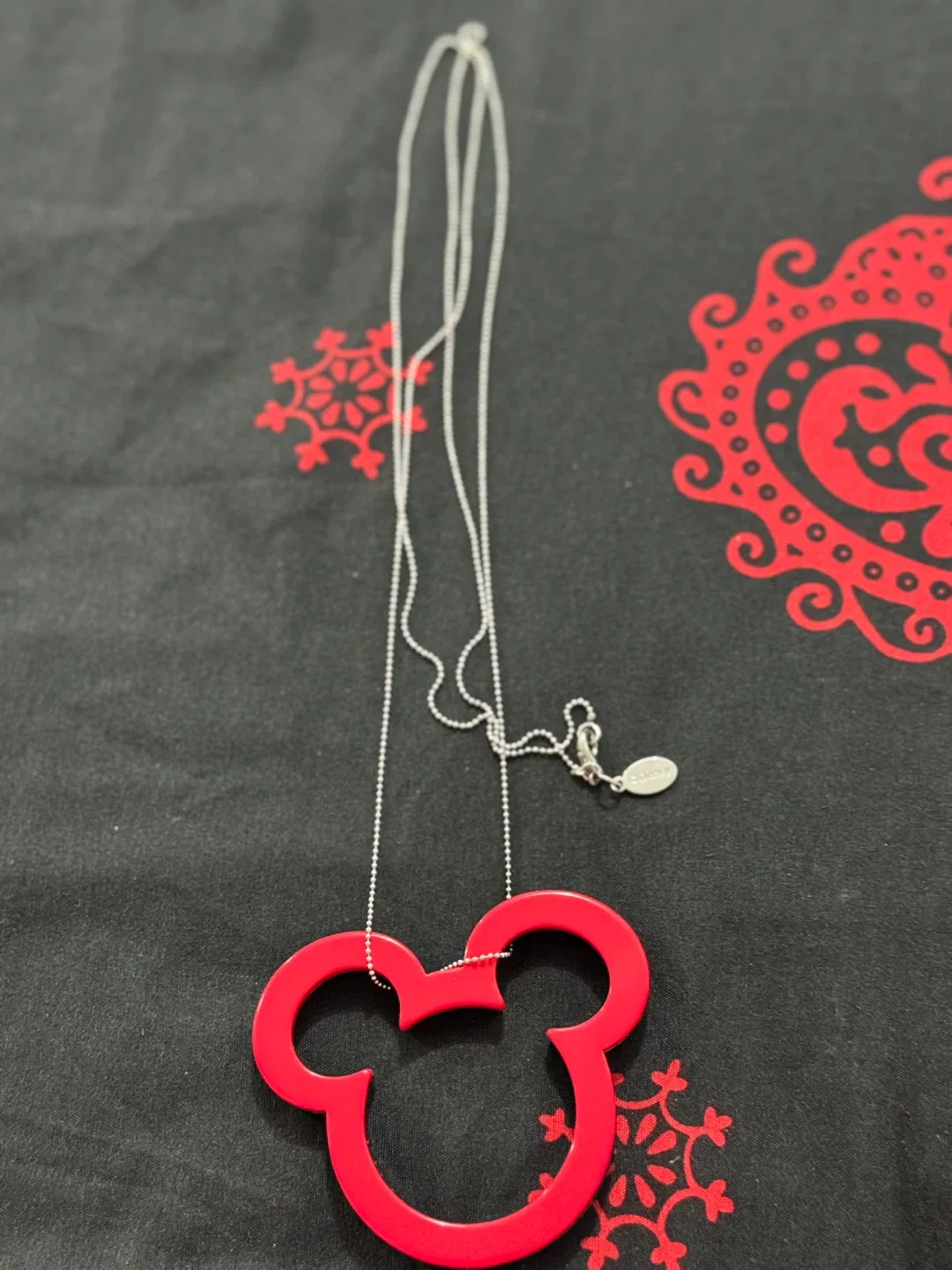 Disney Hakuna Matata Necklace thumbnail