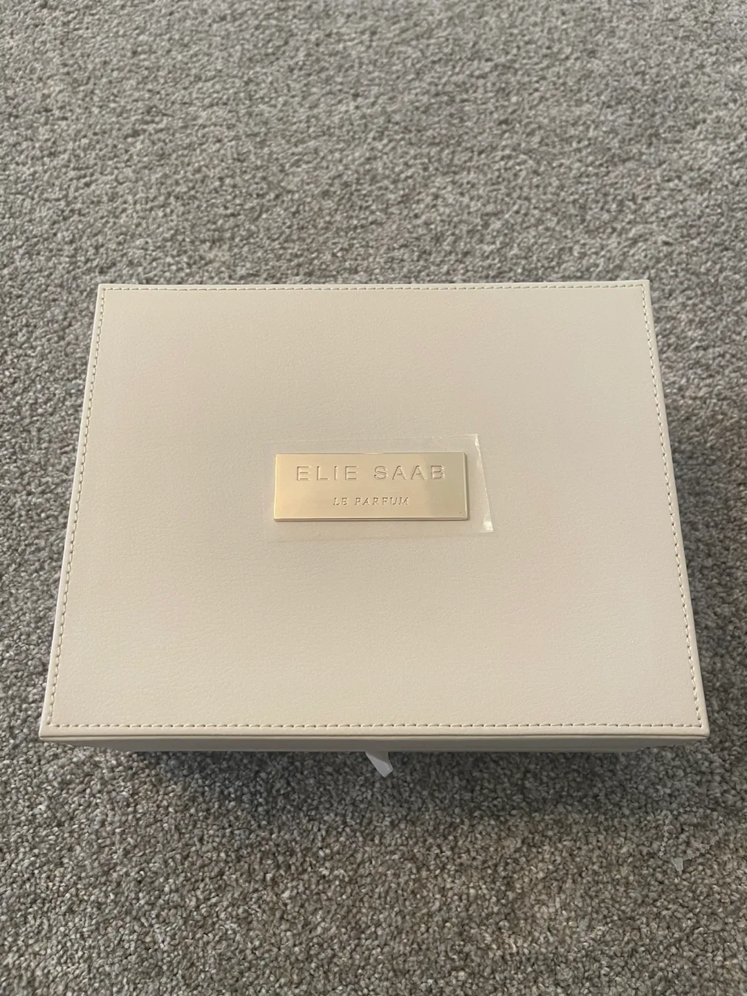 Elie Saab Le Parfum Gift Box thumbnail