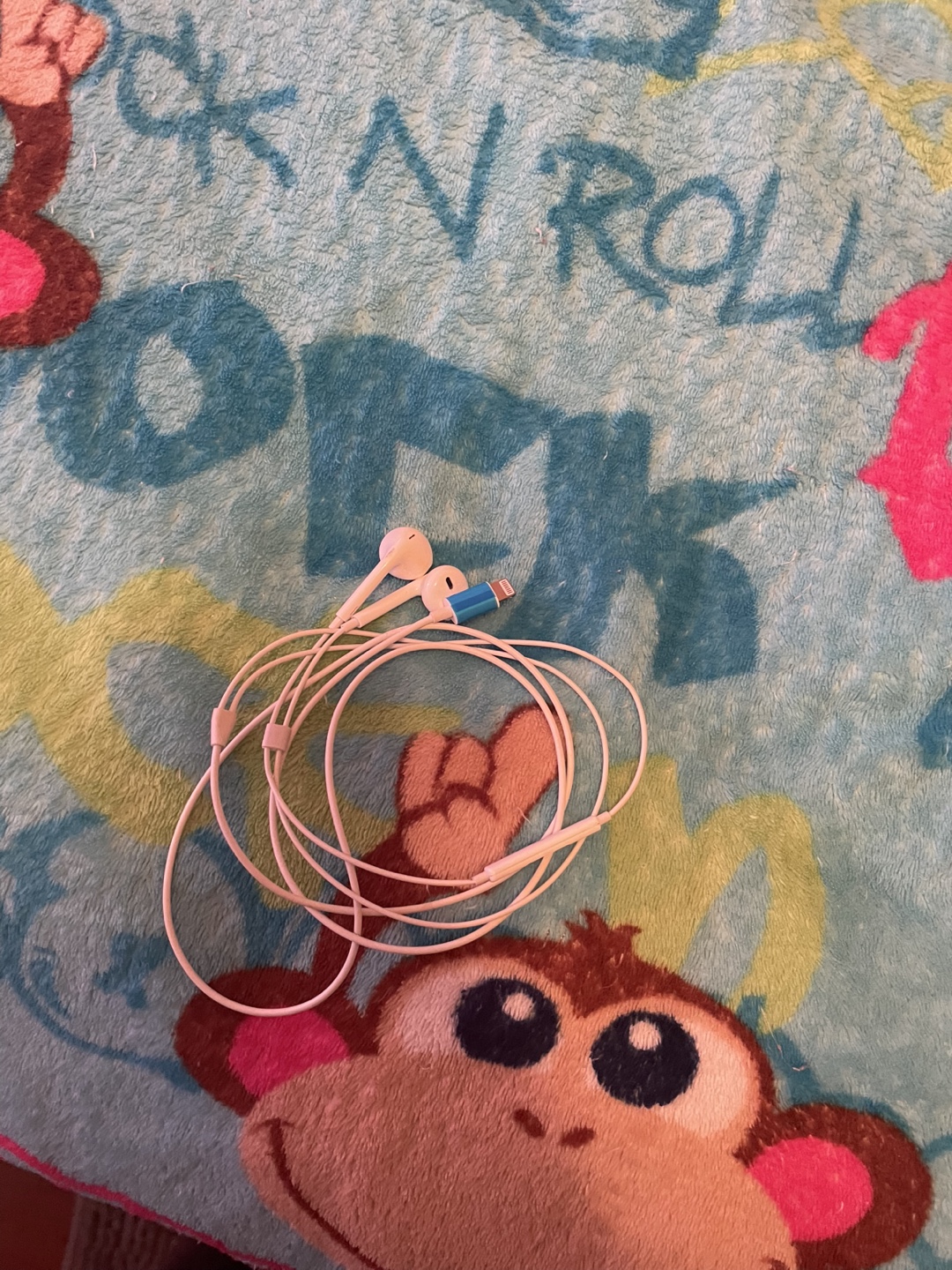 iPhone headphones - photo 2