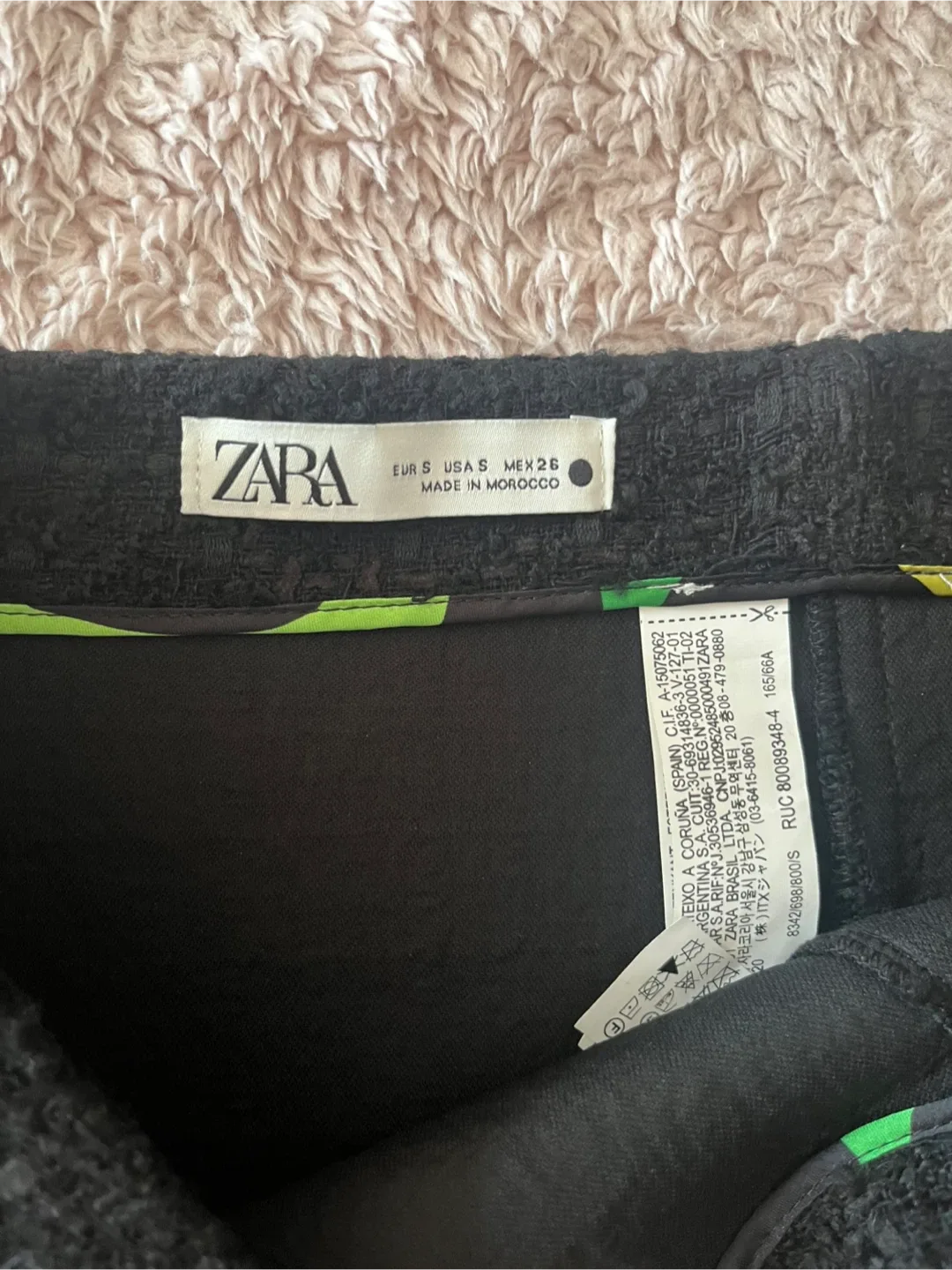 Zara Black Tweed Mini Skirt - Size S image indicator(2)