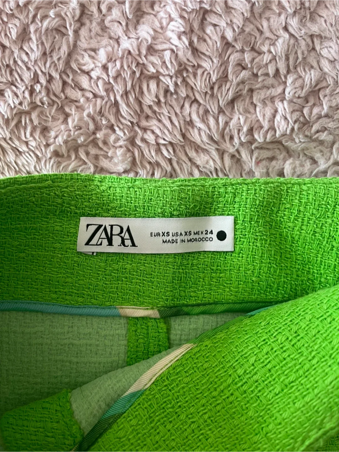 Zara Green Mini Skirt - Size XS image indicator(2)