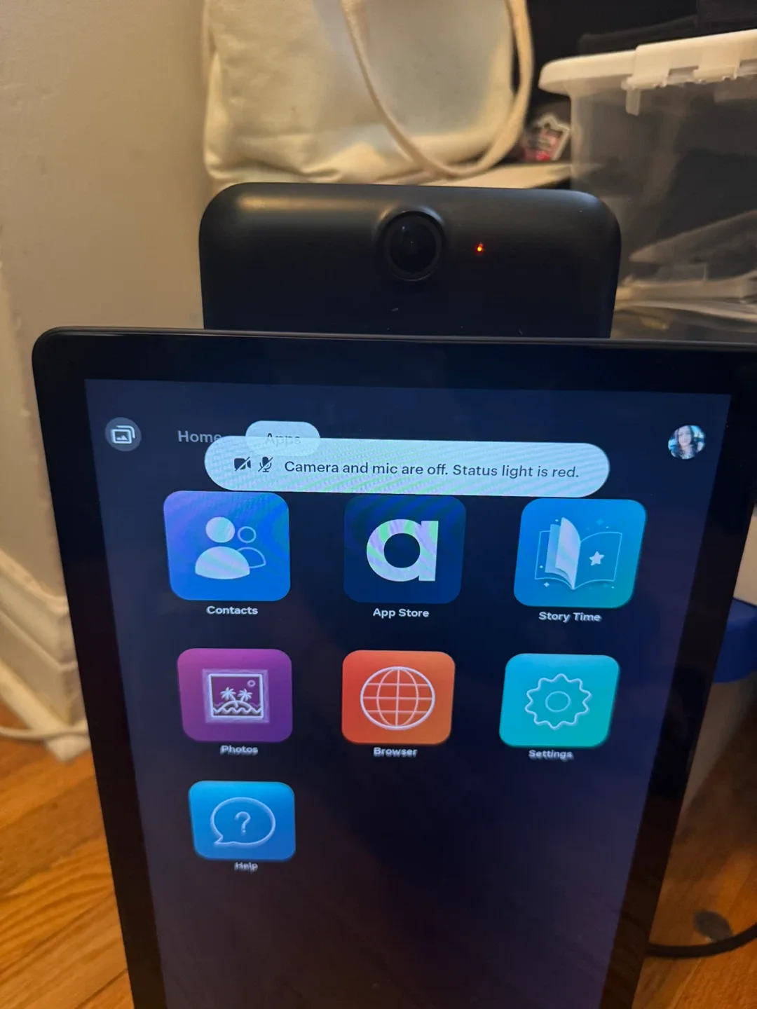 Facebook Portal image indicator(3)