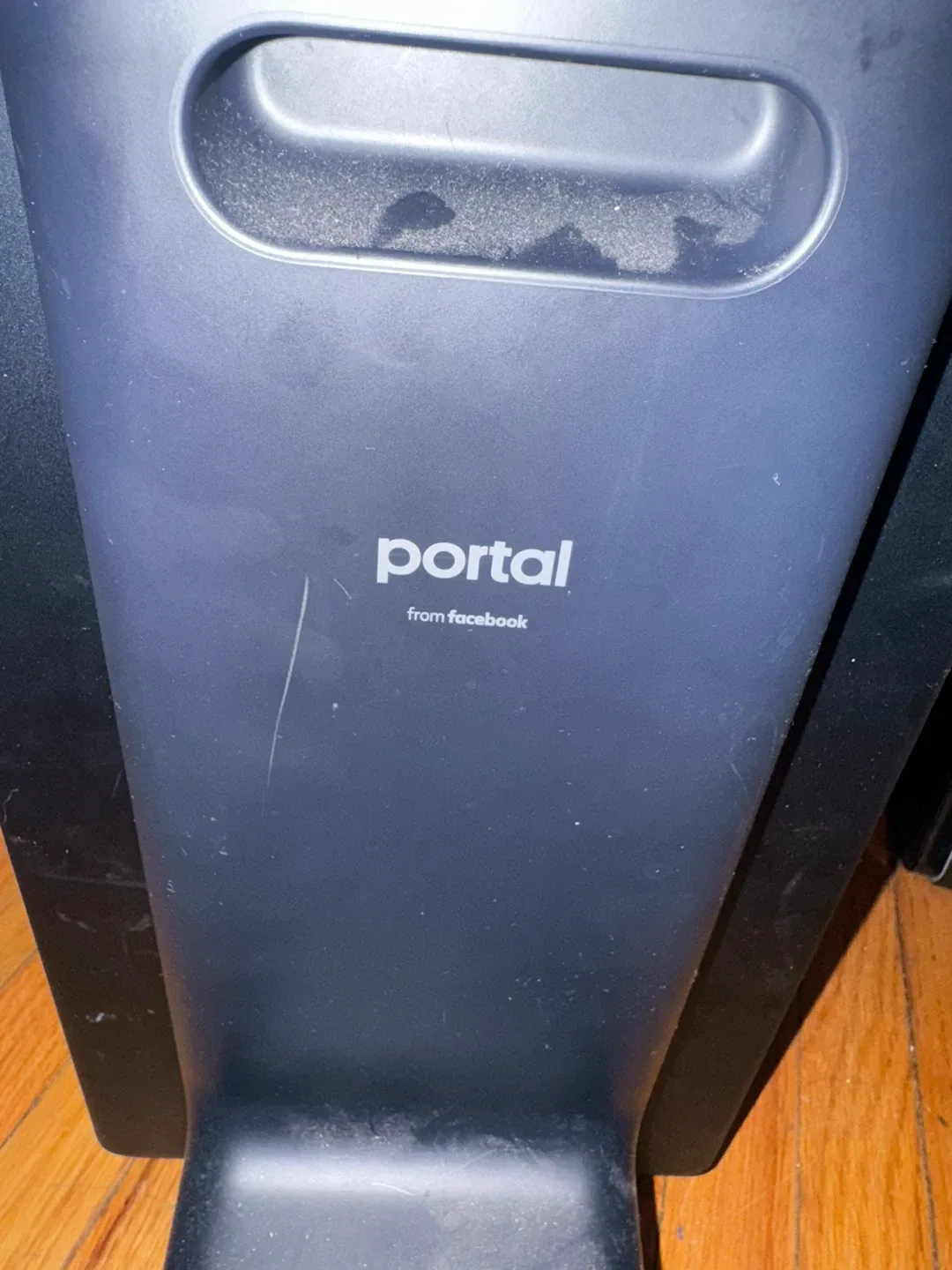 Facebook Portal image indicator(4)