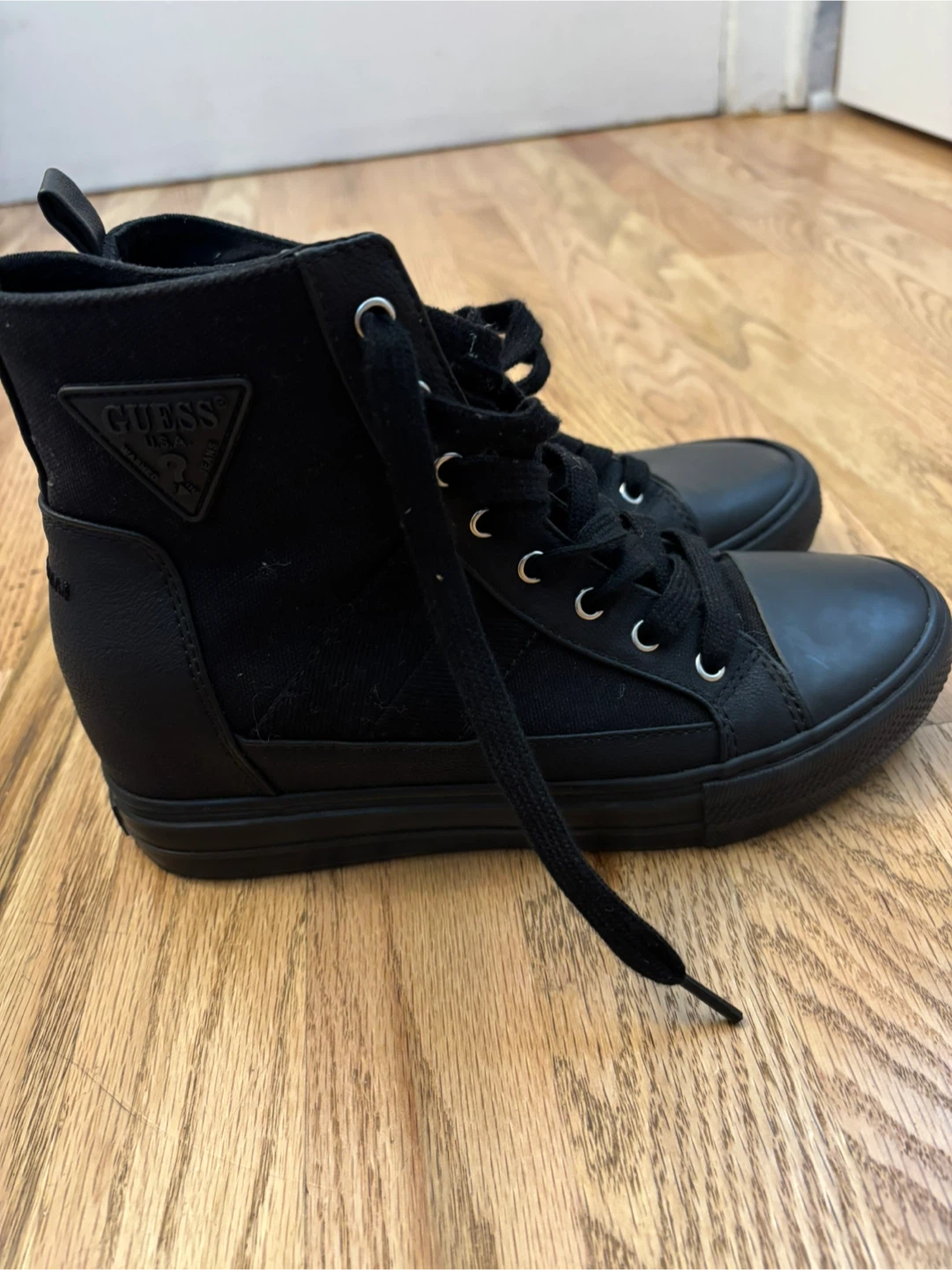 Guess Black High Top Sneakers, Size 7