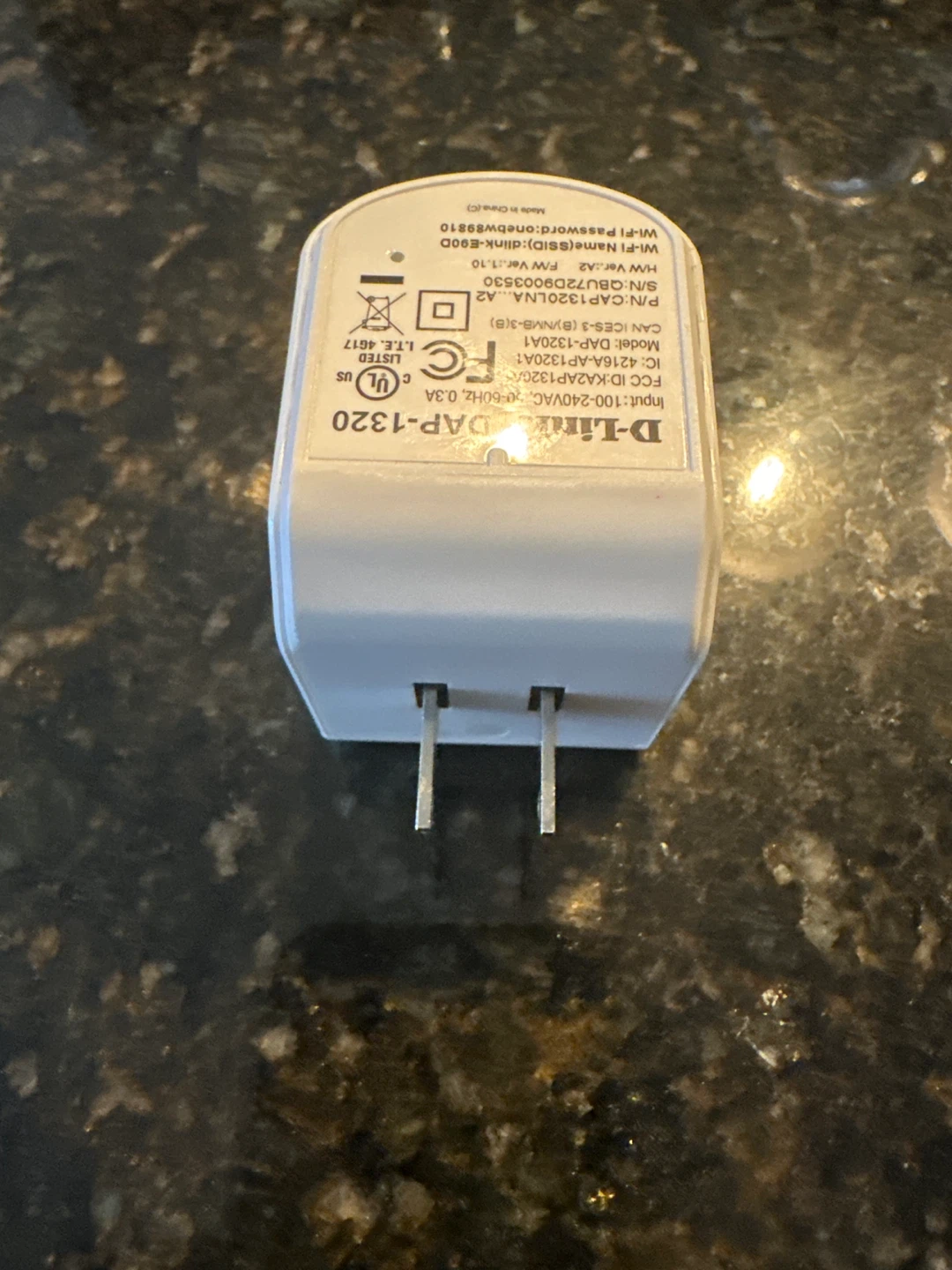D-Link DAP-1320 WiFi Range Extender - photo 4