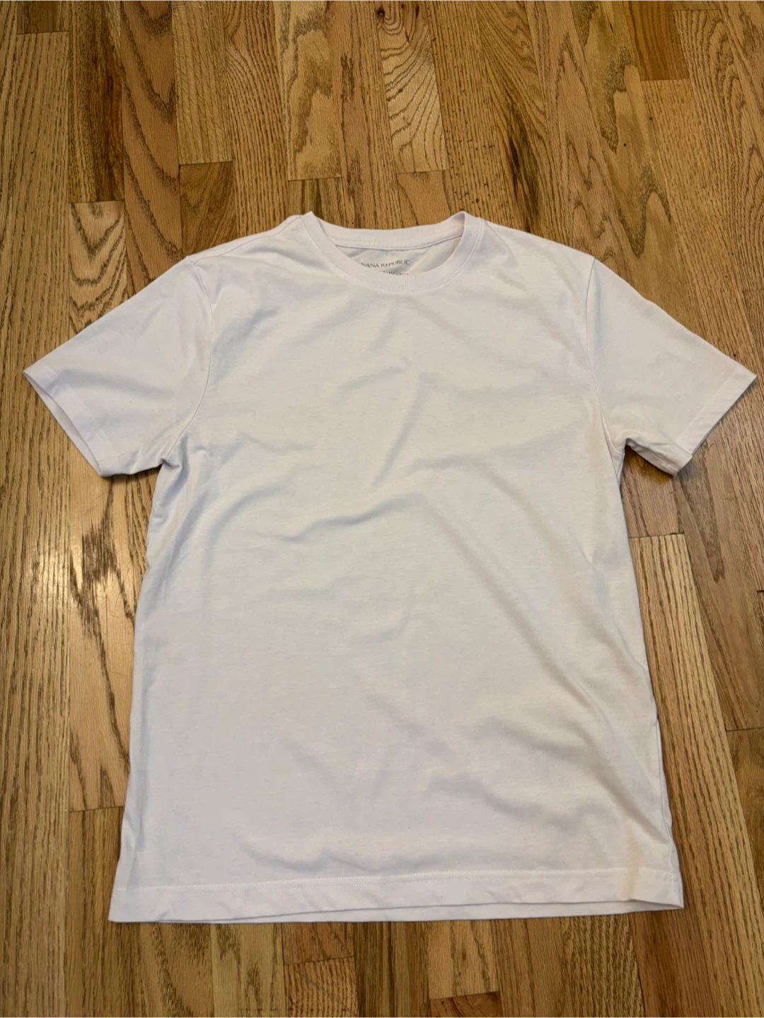 Banana Republic Premium Wash White Tee - Size S