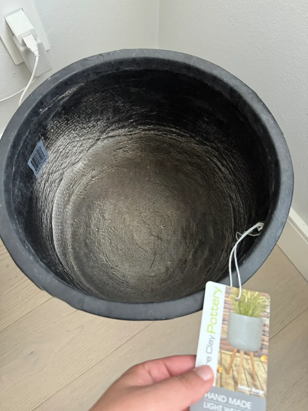 Pure Clay Pottery Lightweight Planter image indicator(2)