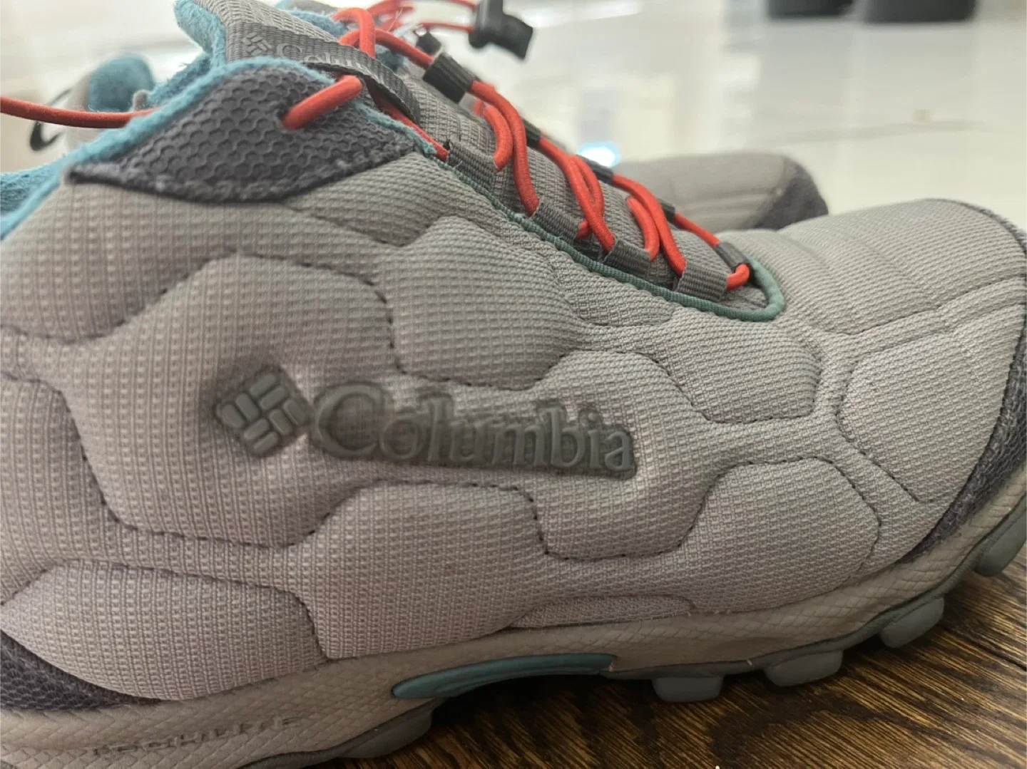 Columbia Grey Winter Boots size 3 kids image indicator(4)