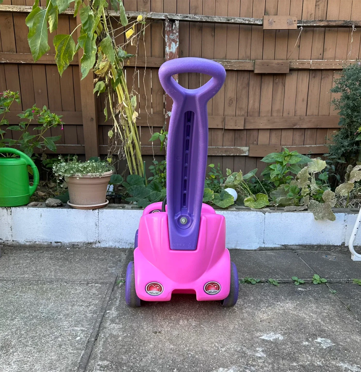 Step2 Buggy Ride-on Toy Pink image indicator(3)