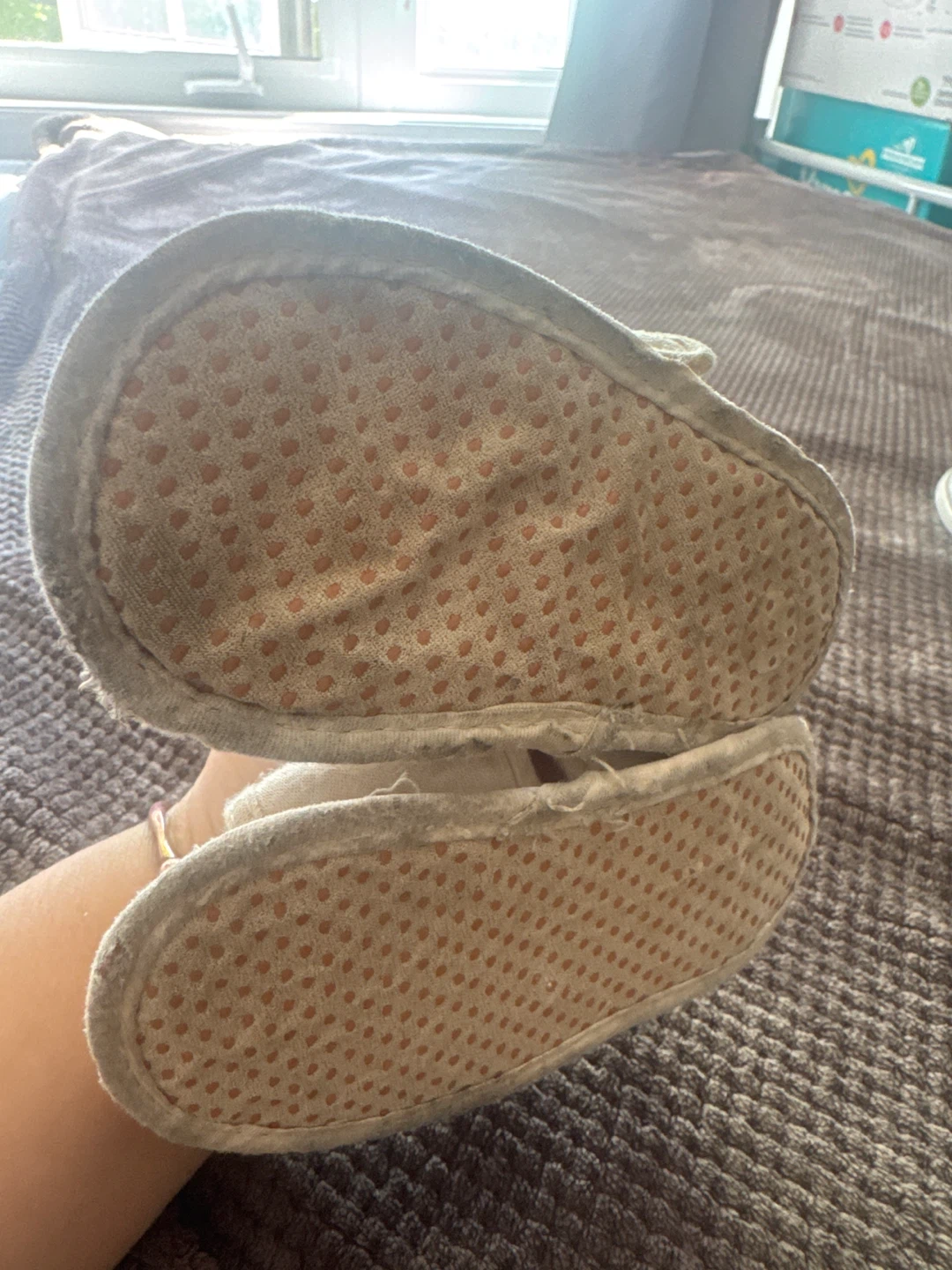 #freecycle Baby Sandals with Teddy Bear Design - photo 2