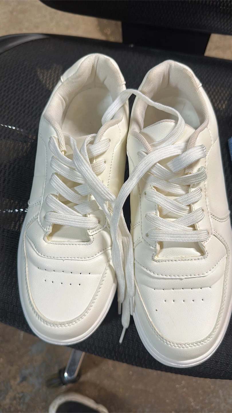 Mixed Lot Shoes & Shirt - photo 5
