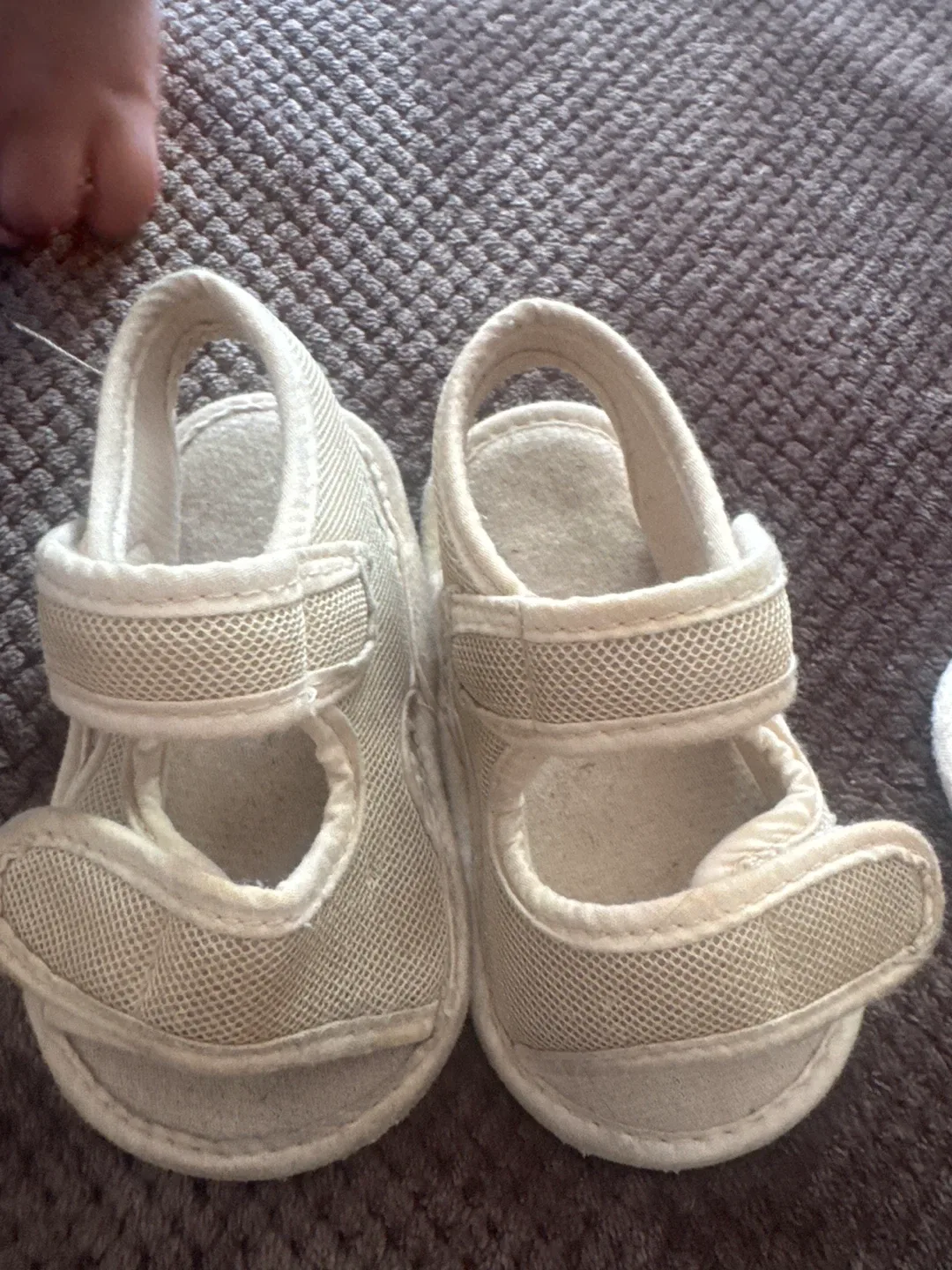 #freecycle Baby Sandals thumbnail