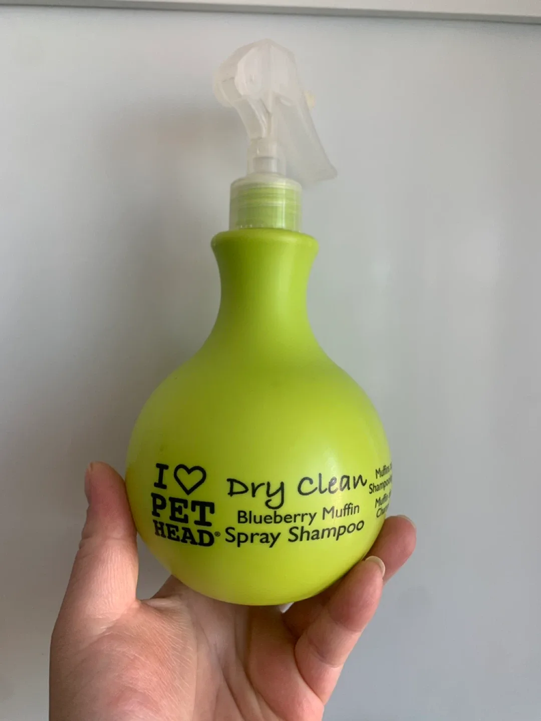 ✨FREE✨ #freecycle Pet Blueberry Muffin Spray Shampoo thumbnail