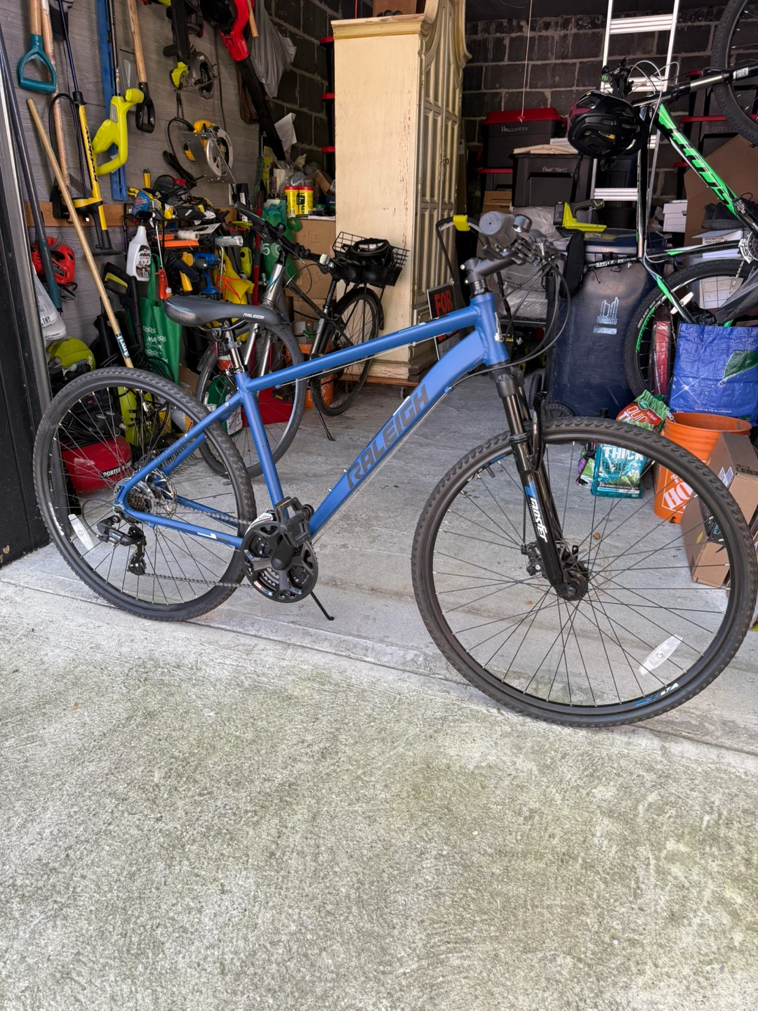 Raleigh Encounter Hybrid Bike, Blue - photo 2