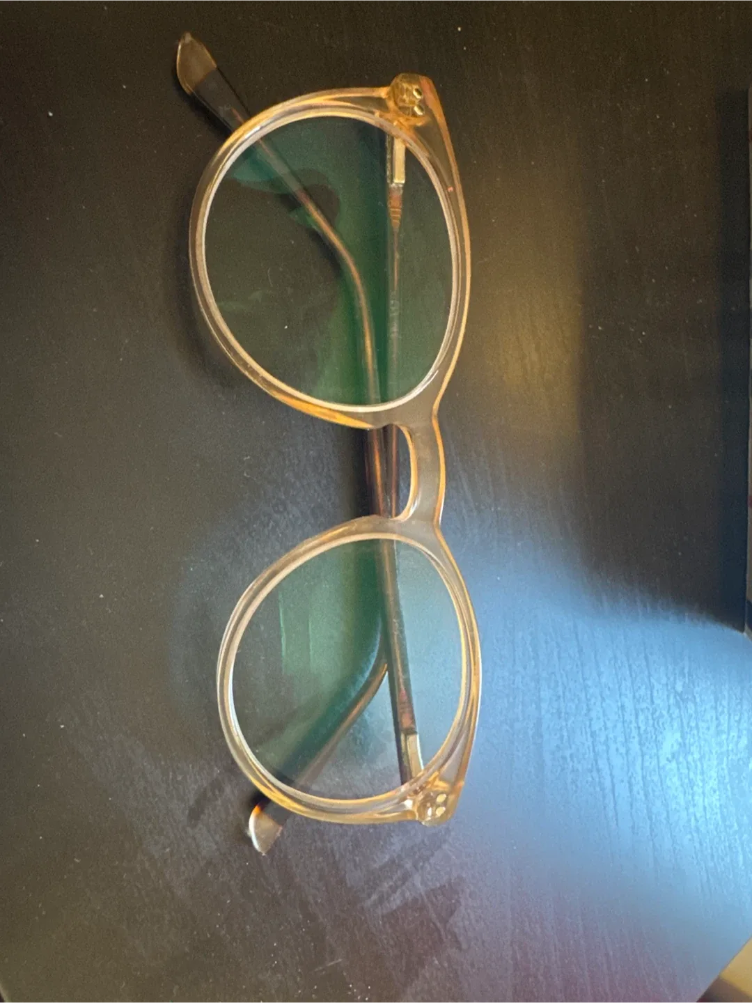 Delite Optics Eyeglasses with Case image indicator(2)