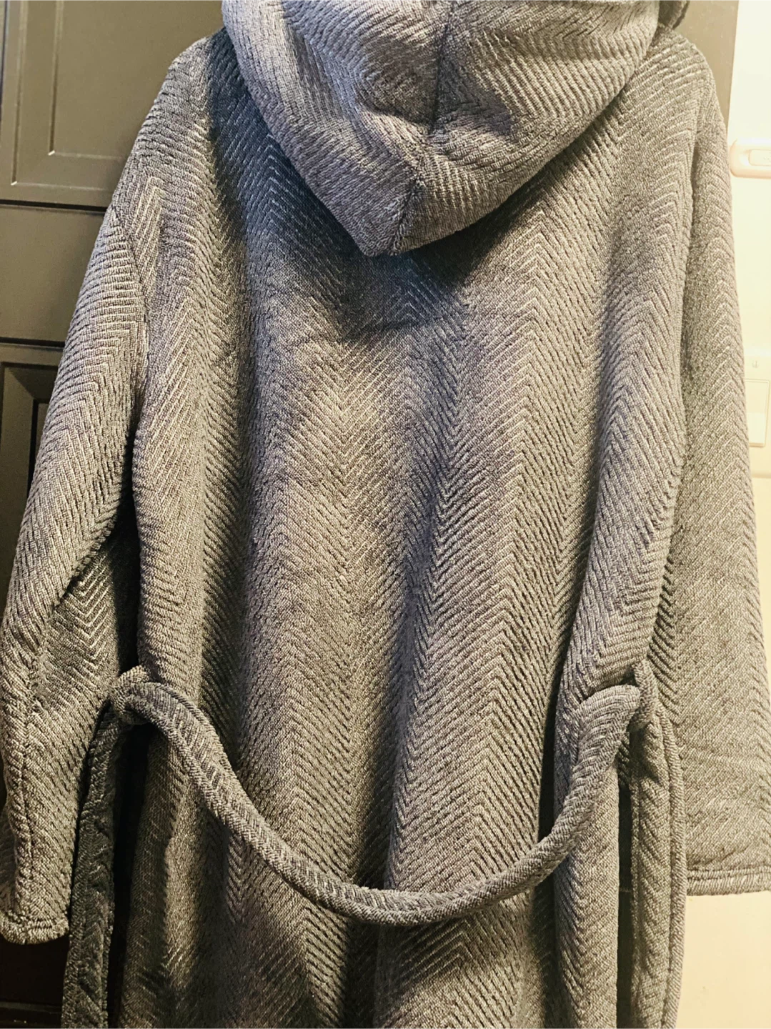 New (unused) Tu Men's Hooded Bathrobe - Grey (Large size) - photo 3